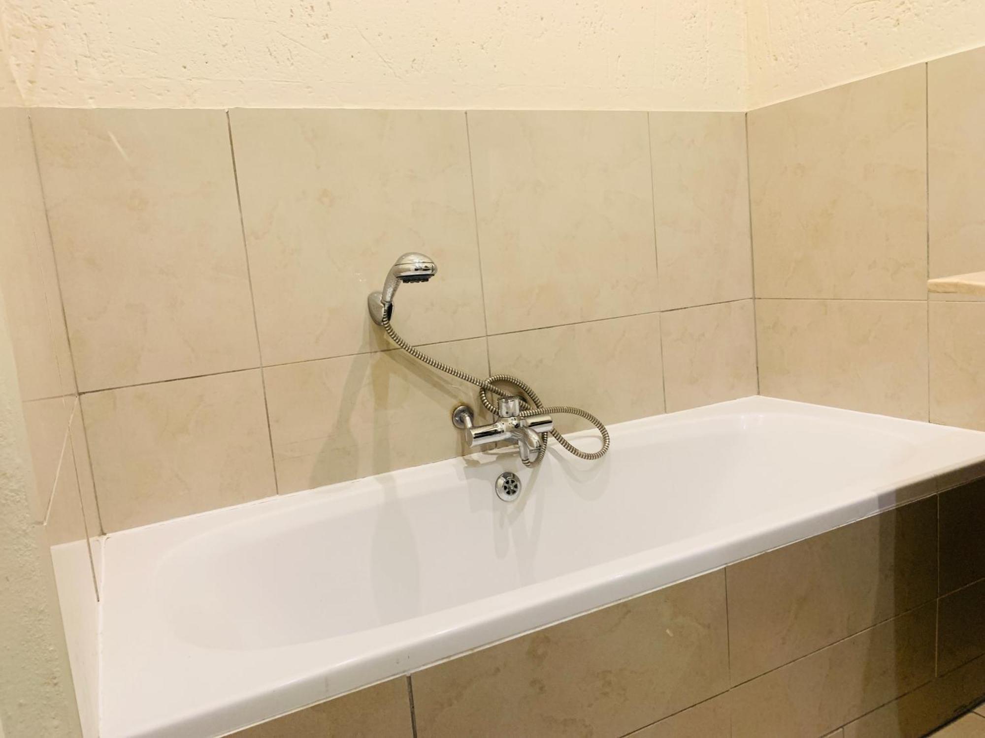 Two Bedroom In Sandton 2,5km From Sandton Homestay Johannesburg