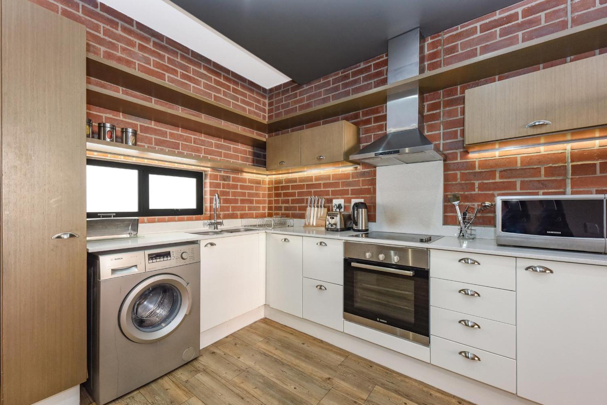 Easy - The Vantage Rosebank Apartment