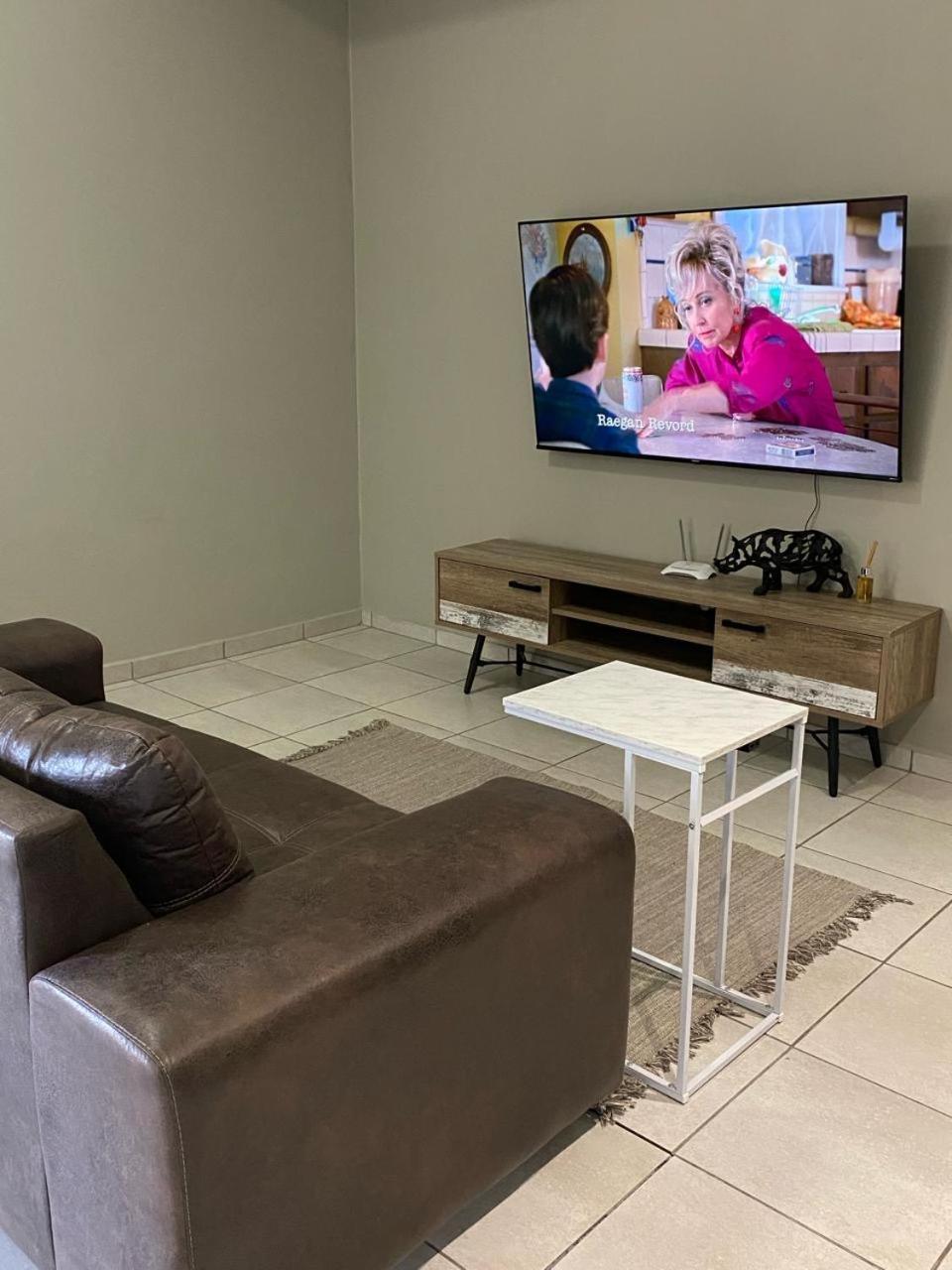 Apartment Urbanity Rosebank *