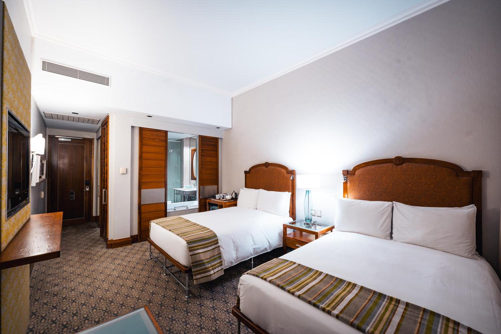 Hotel Pivot Montecasino