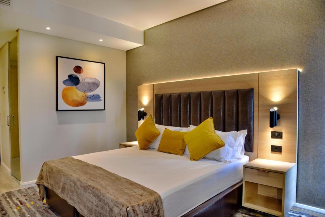 Luxury Sandton , No Loadshedding Aparthotel Johannesburg