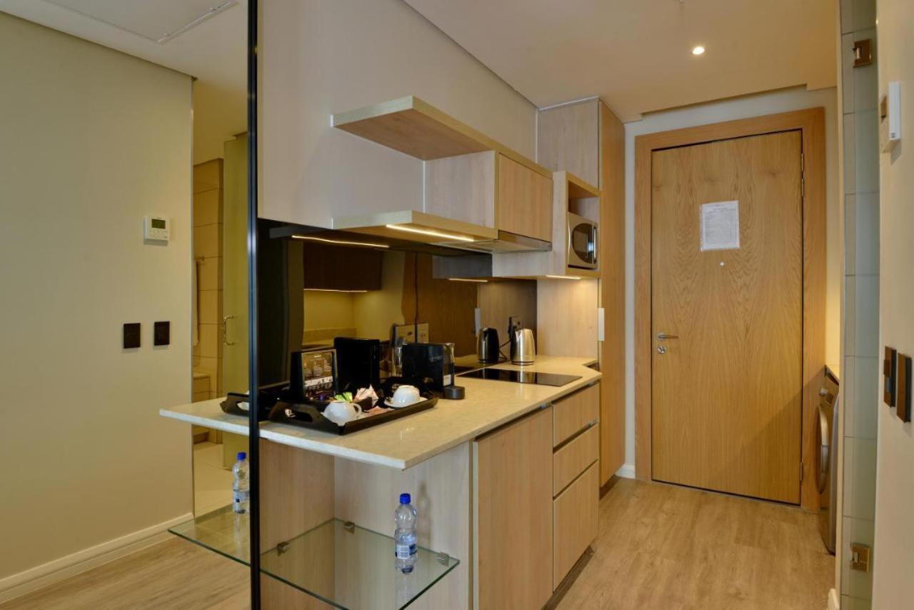 Luxury Sandton , No Loadshedding Aparthotel Johannesburg