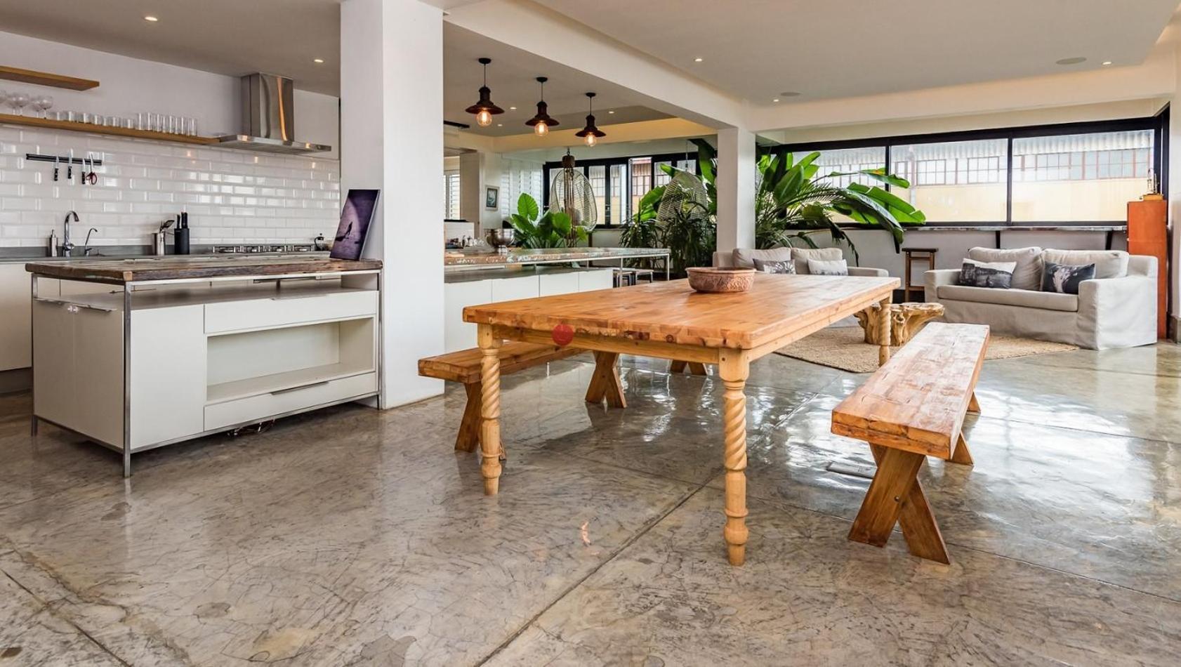 Curiocity Penthouses