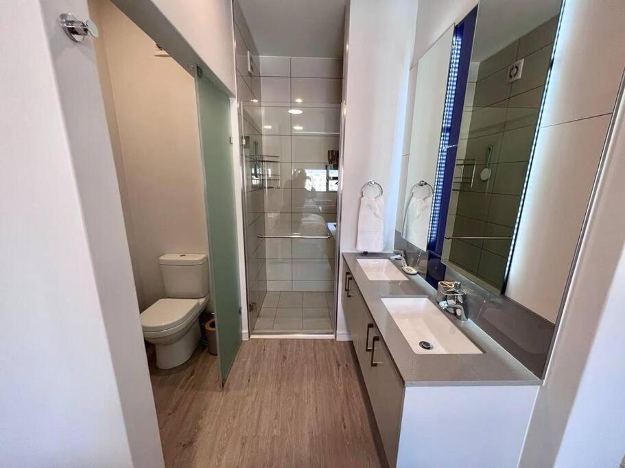 1008 The Median, Rosebank Apartment Johannesburg
