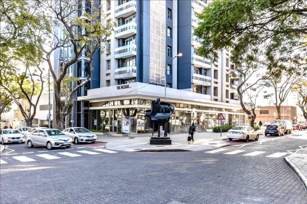 Apartment 1008 The Median, Rosebank