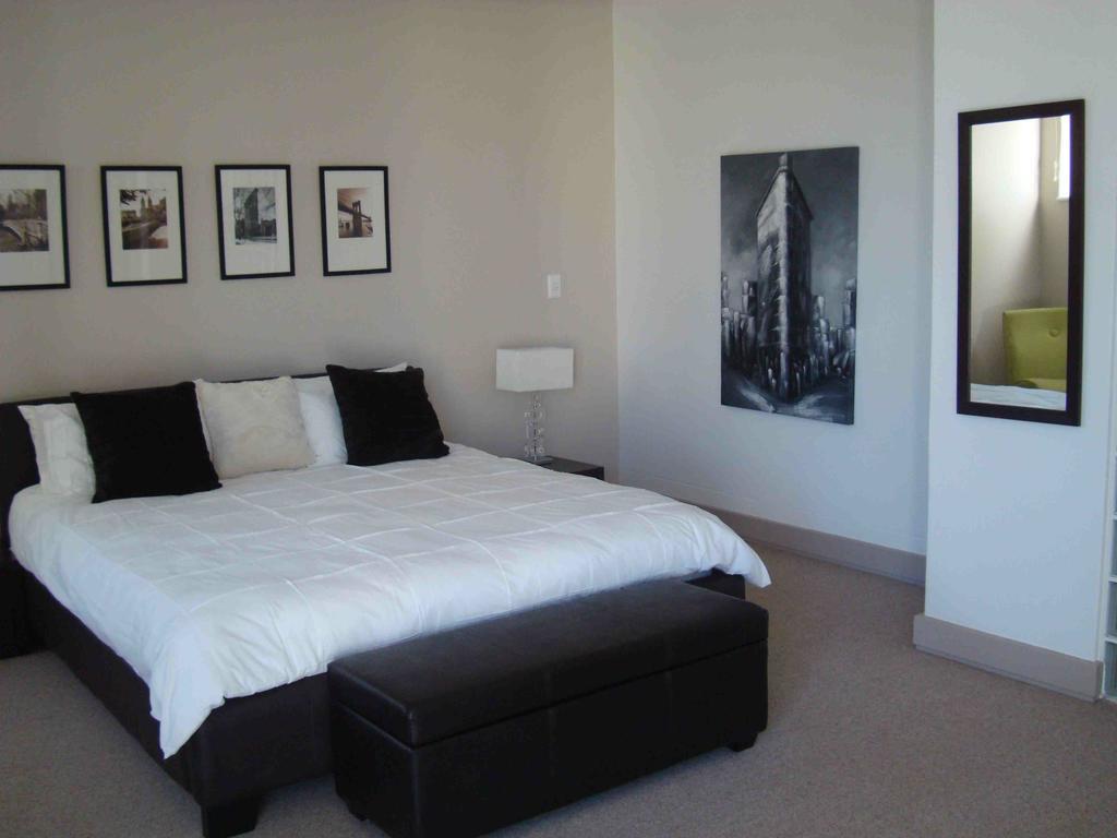 Old House Lane Apartment *