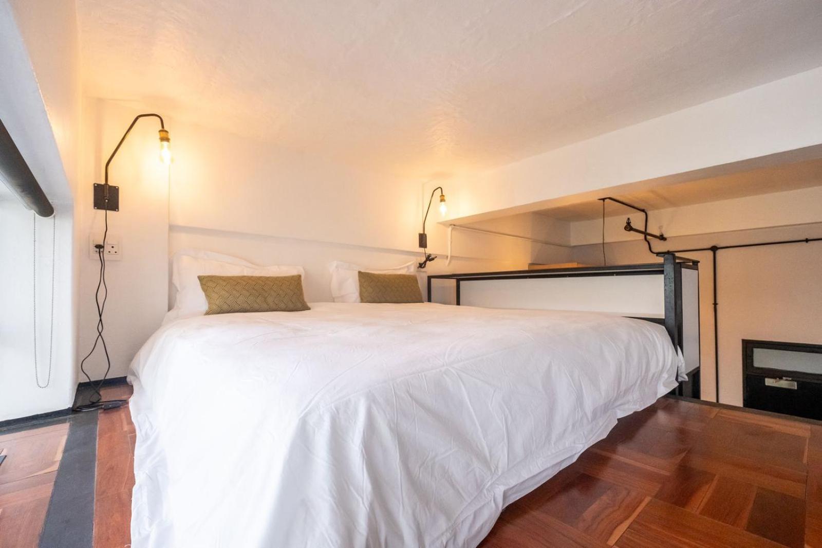 Curiocity Penthouses *
