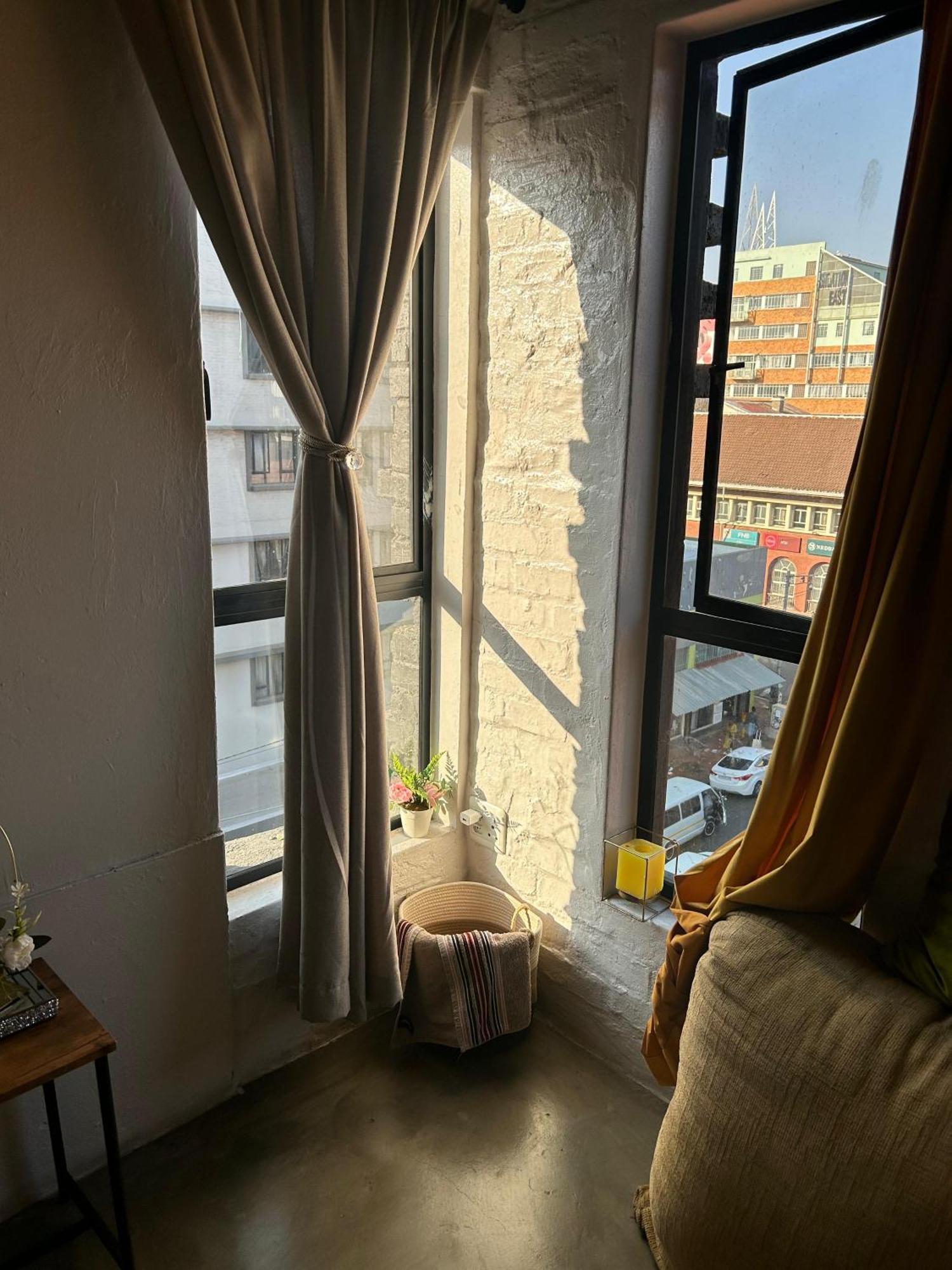 Jozi - - Maboneng Căn hộ *