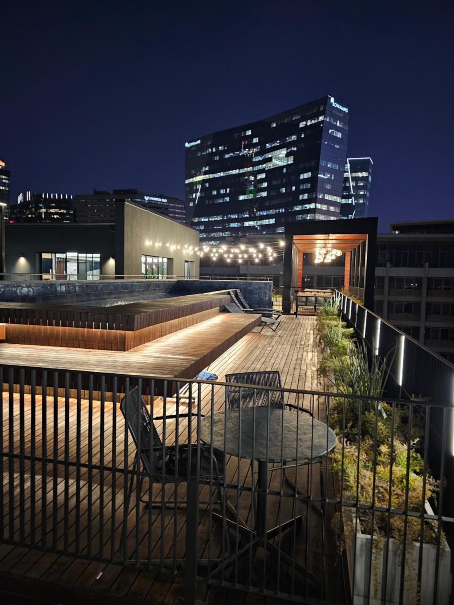 Chic With Panoramic Sandton Views * Joanesburgo