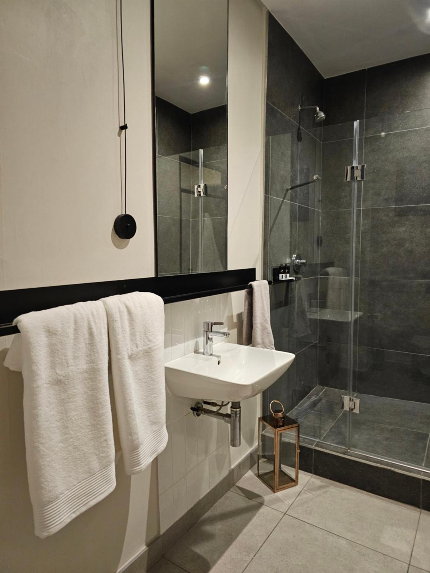 Chic With Panoramic Sandton Views Apartamento Joanesburgo
