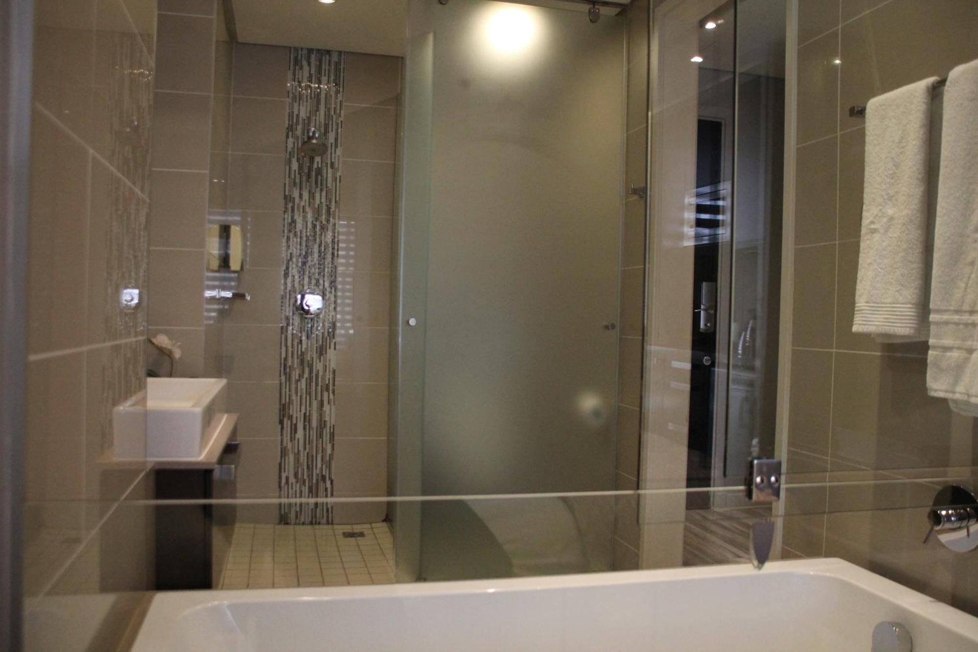 Sandton Skye Apartment Johannesburg
