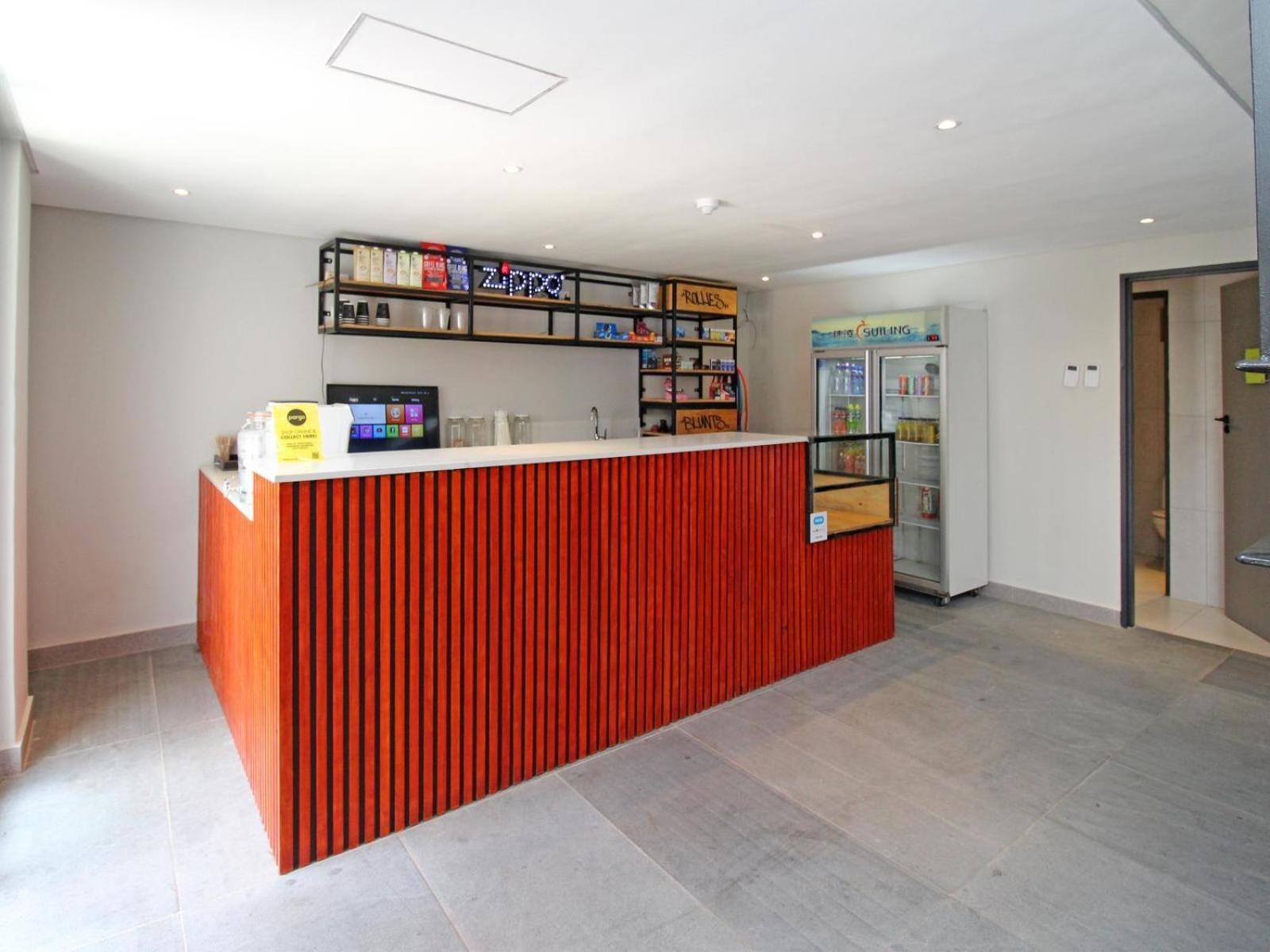 Apartment The Solo-two Bed Upmarket Unit