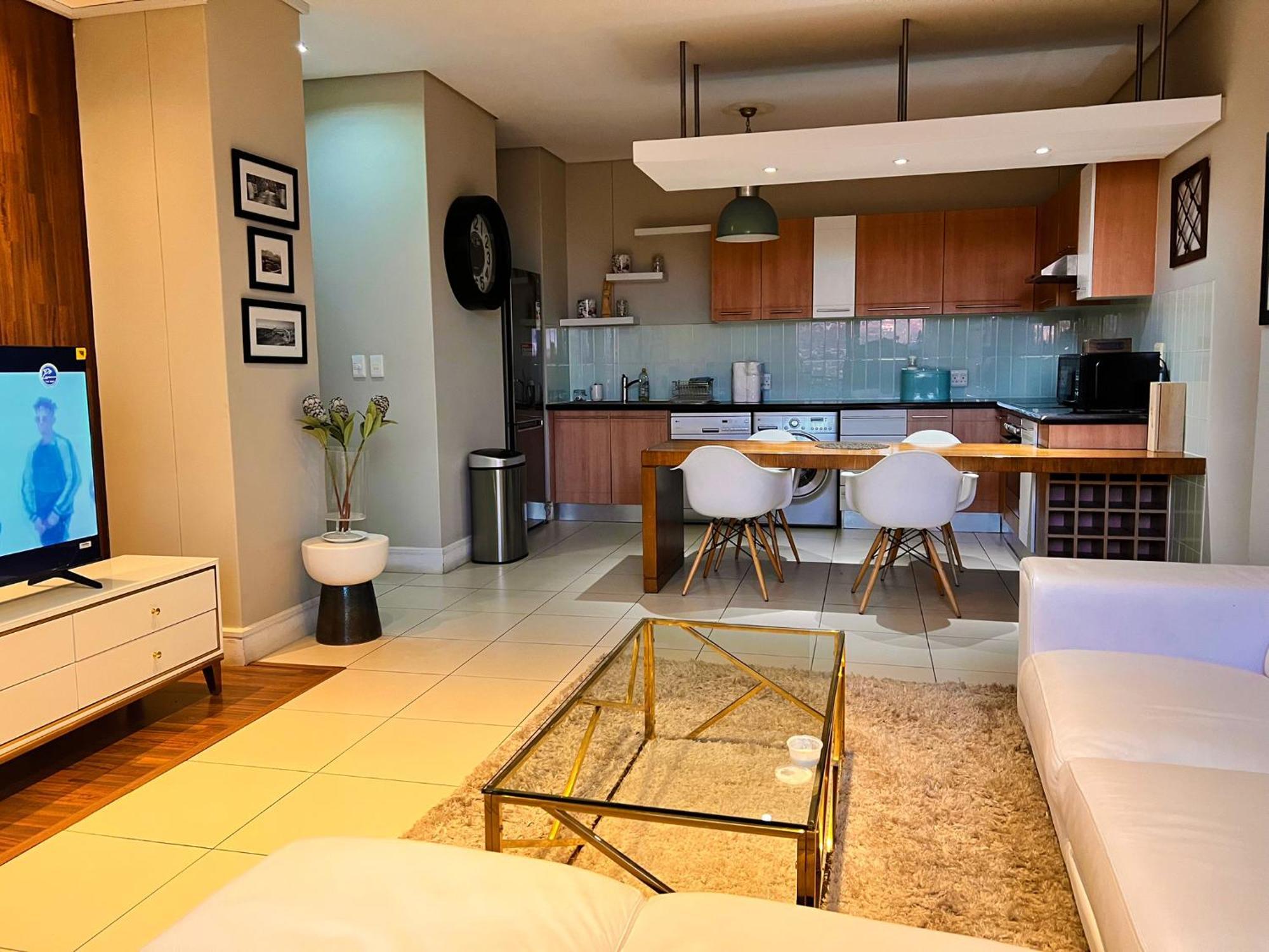Apartment Executive 2-bedroom Luxury In Bedford Centre Mall Johannesburg