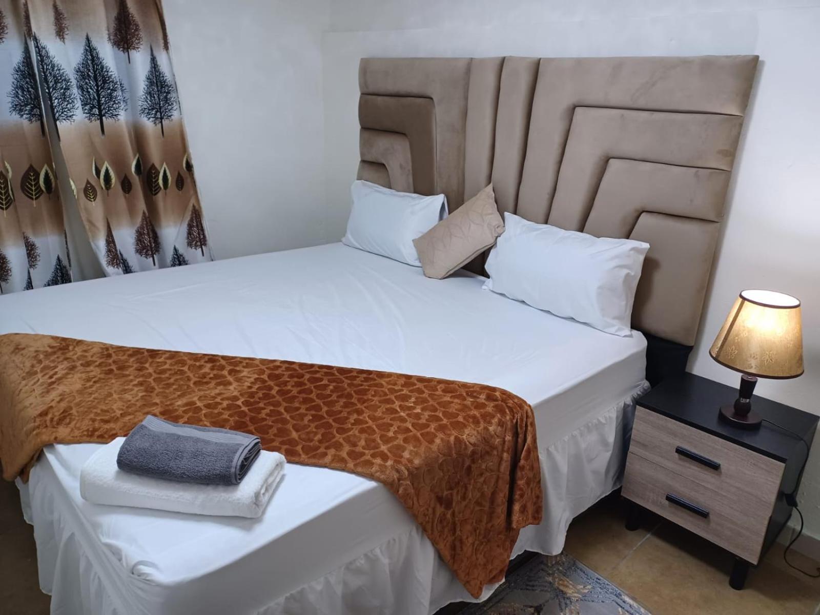 Ogans Guest Guest house *
