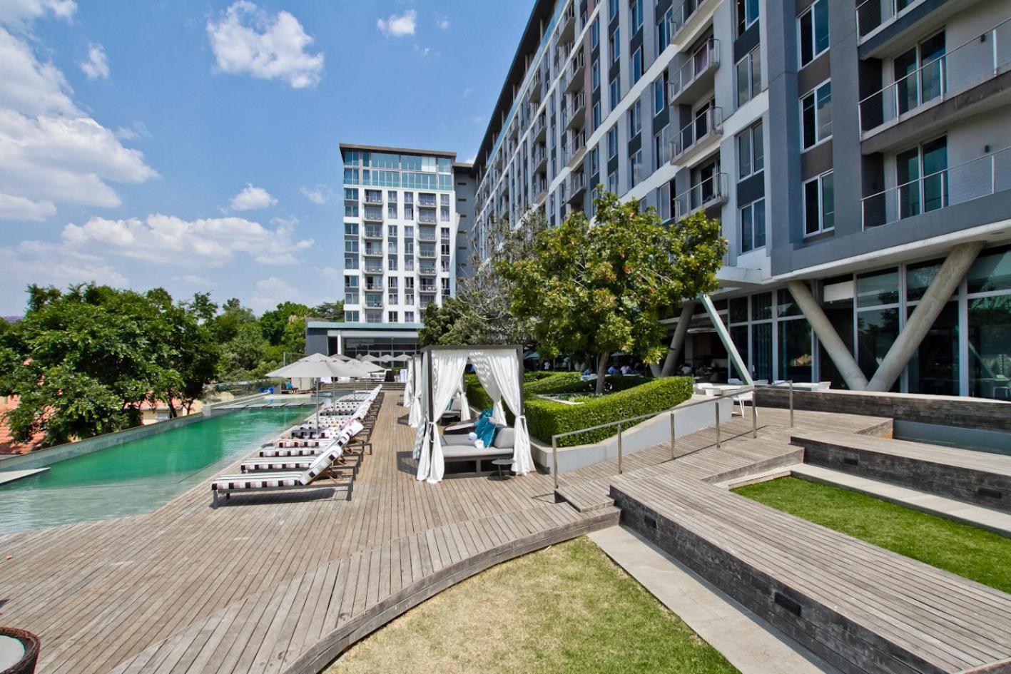 Stunning 1 Bedroom In A With Pool Apartment Johannesburg