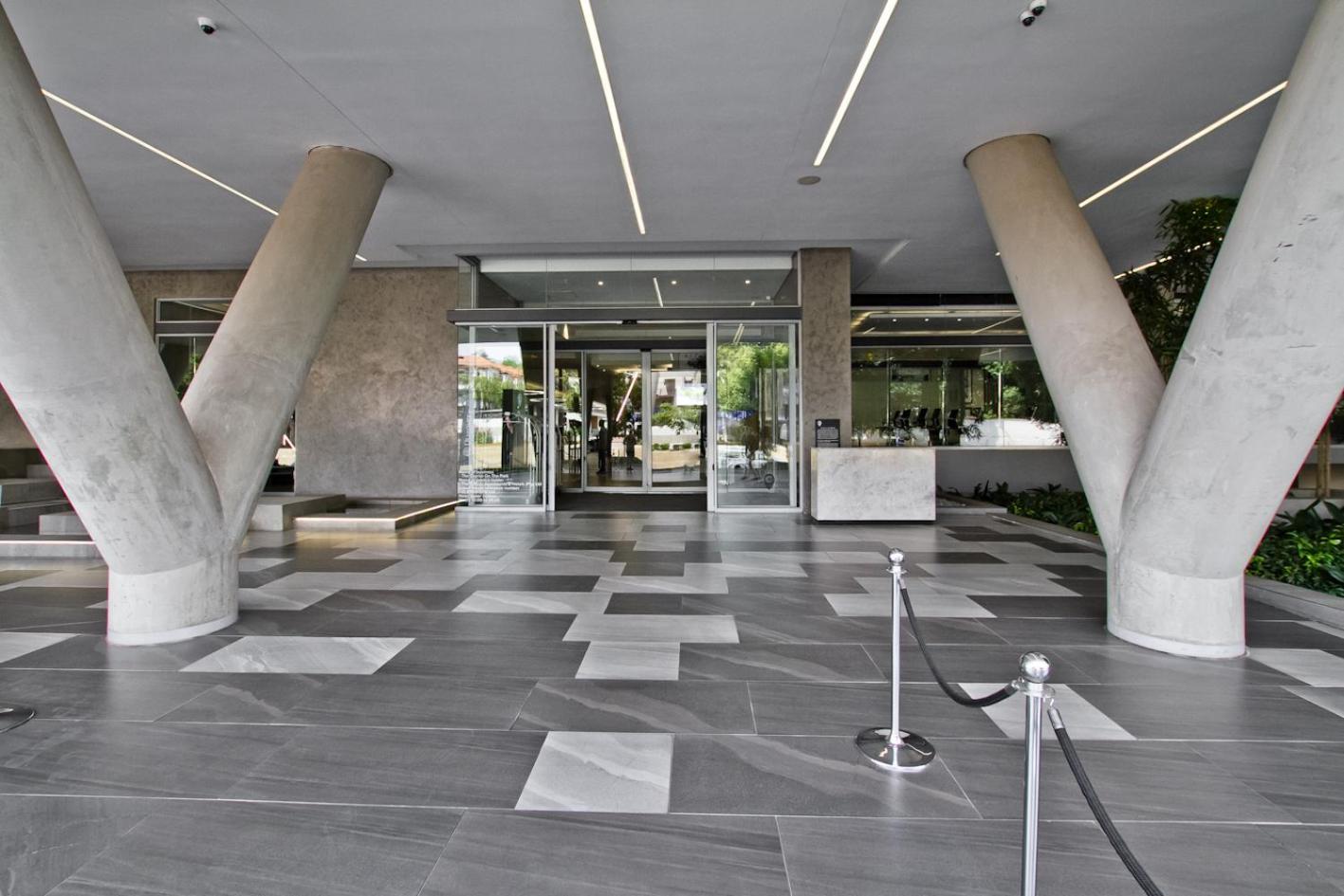 Stunning 1 Bedroom In A With Pool Johannesburg