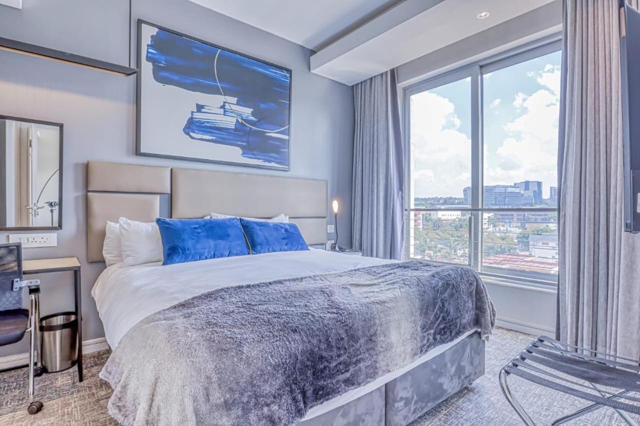 Stunning 1 Bedroom In A With Pool Apartment Johannesburg