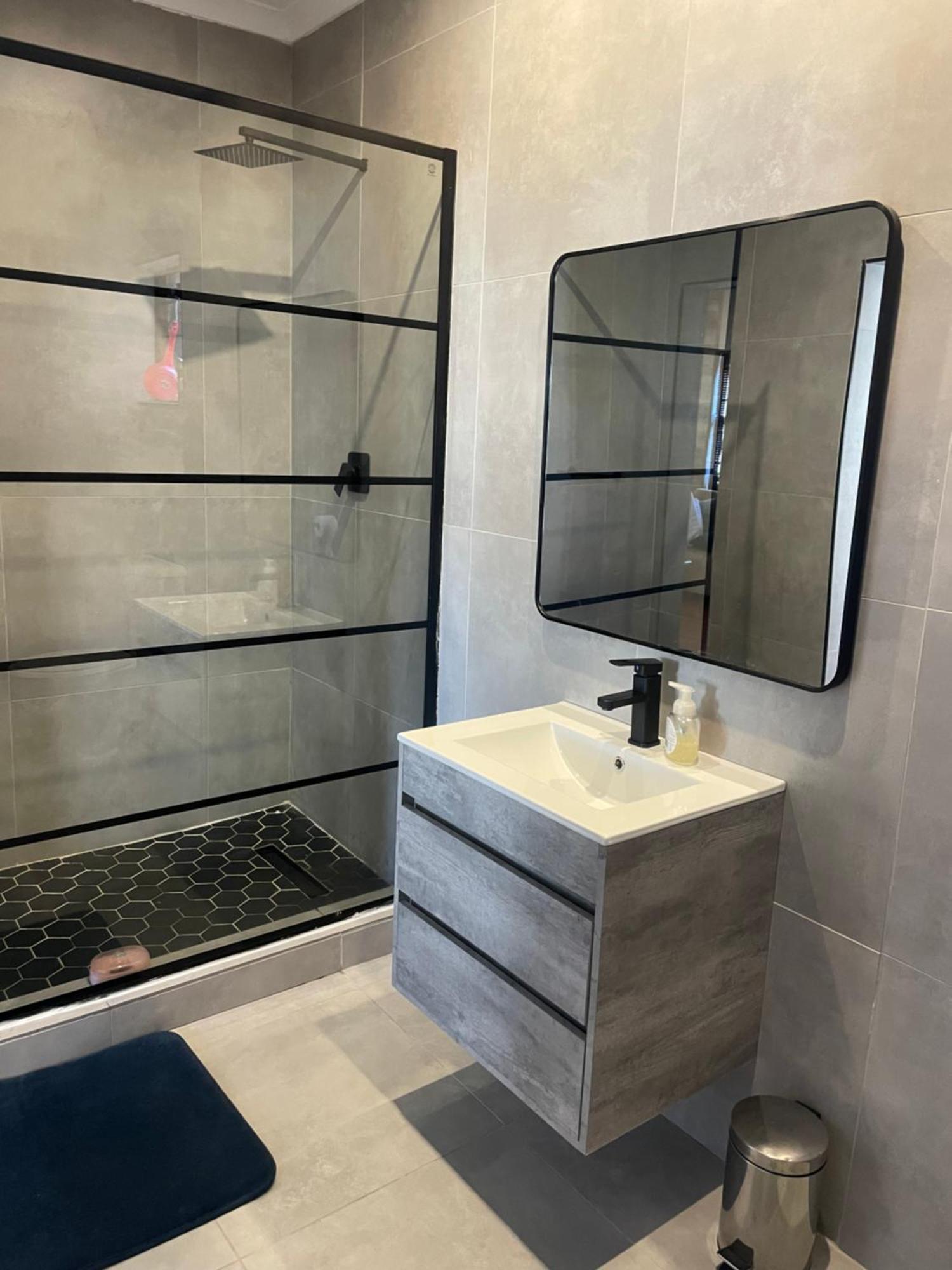 Oneonarumavenue Guest house Johannesburg