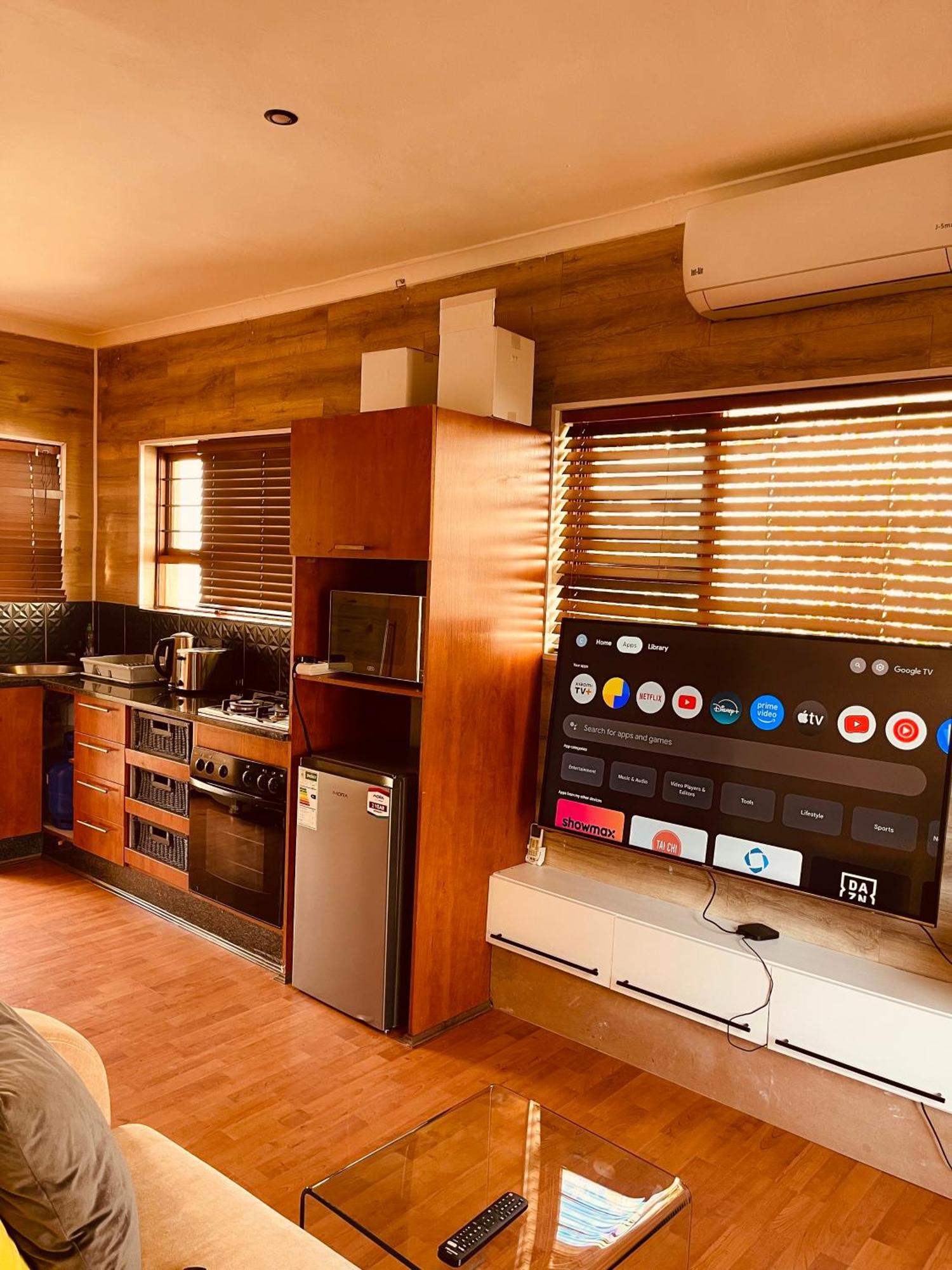 Casa de hóspedes Oneonarumavenue Joanesburgo