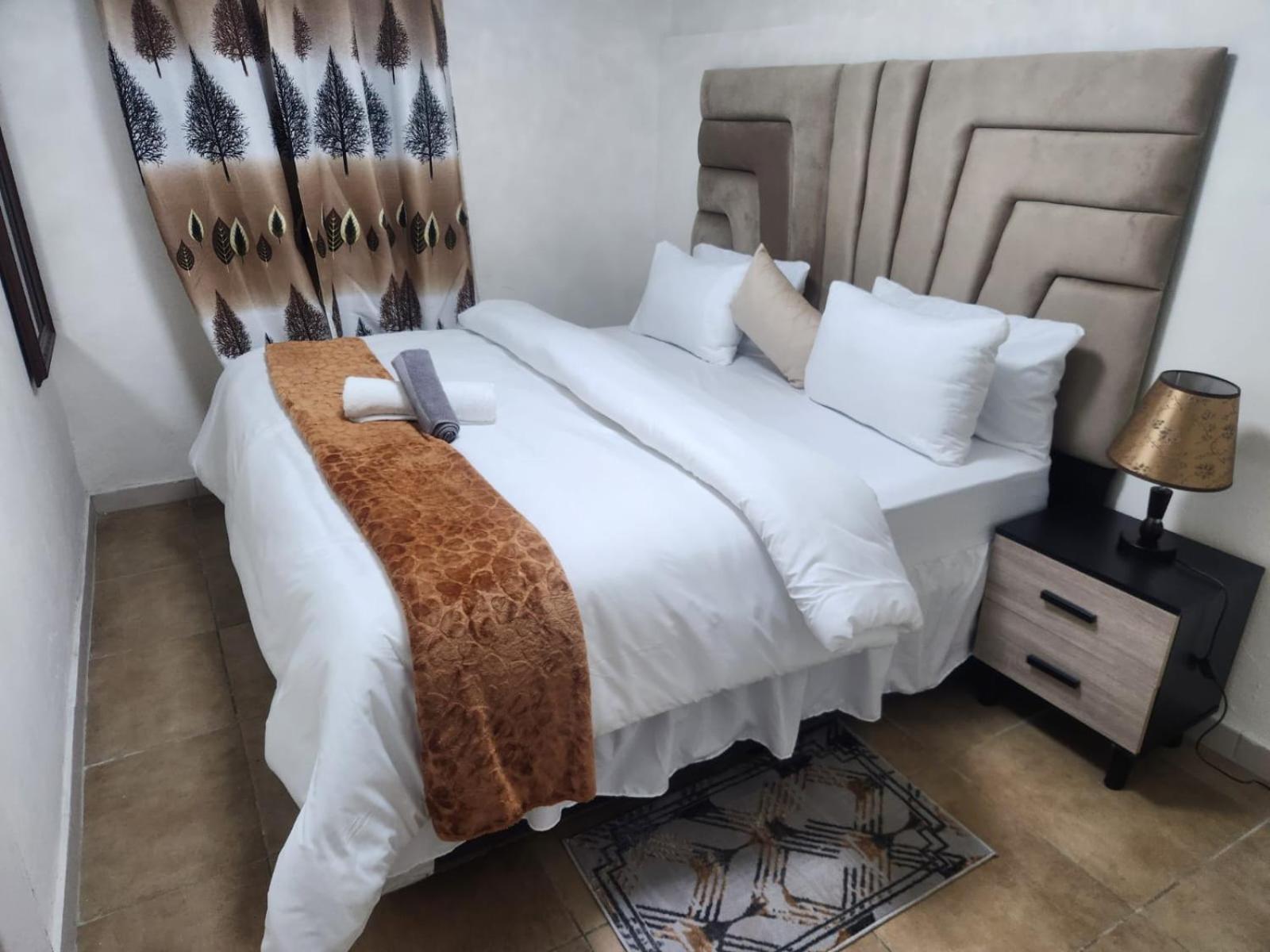 Ogans Guest Guest house *