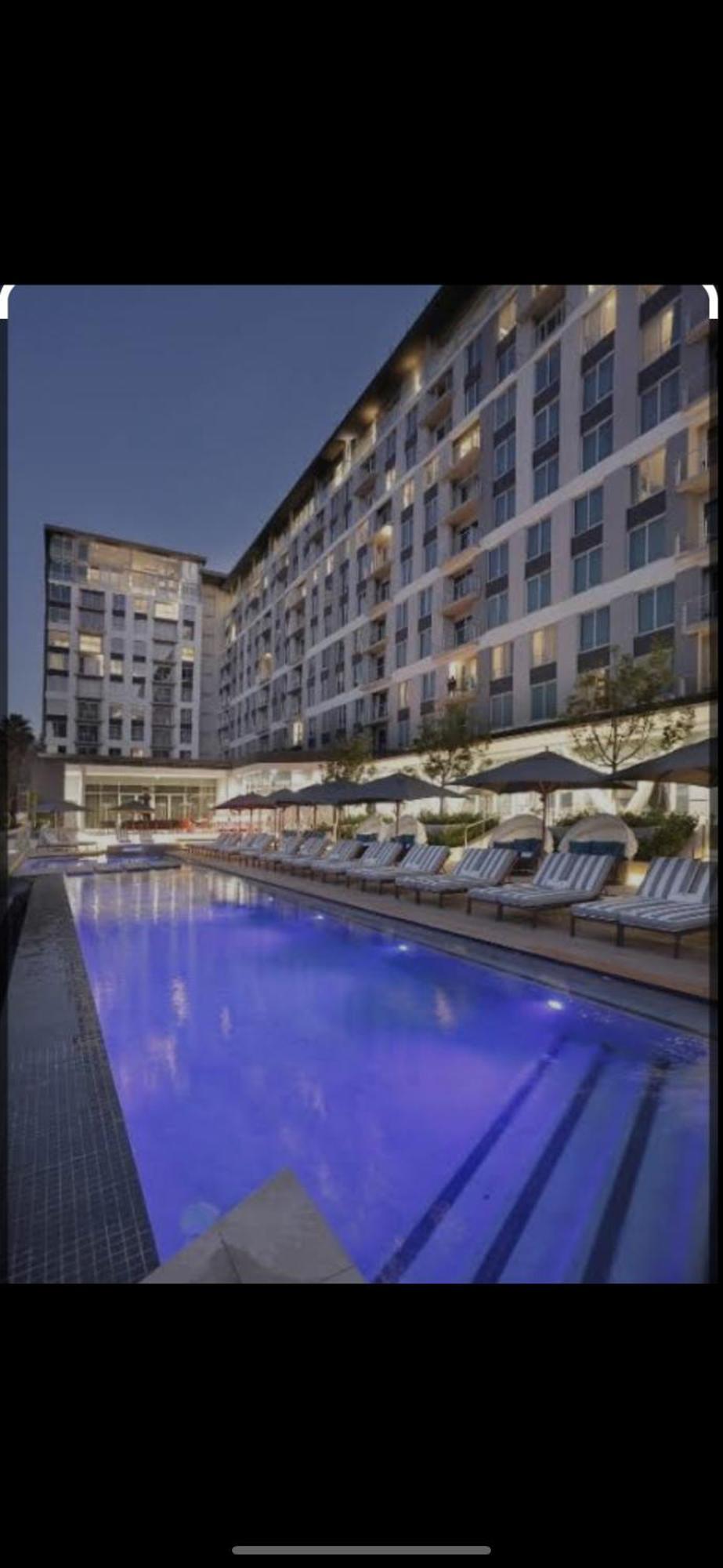 Capitol On The Park Hotel