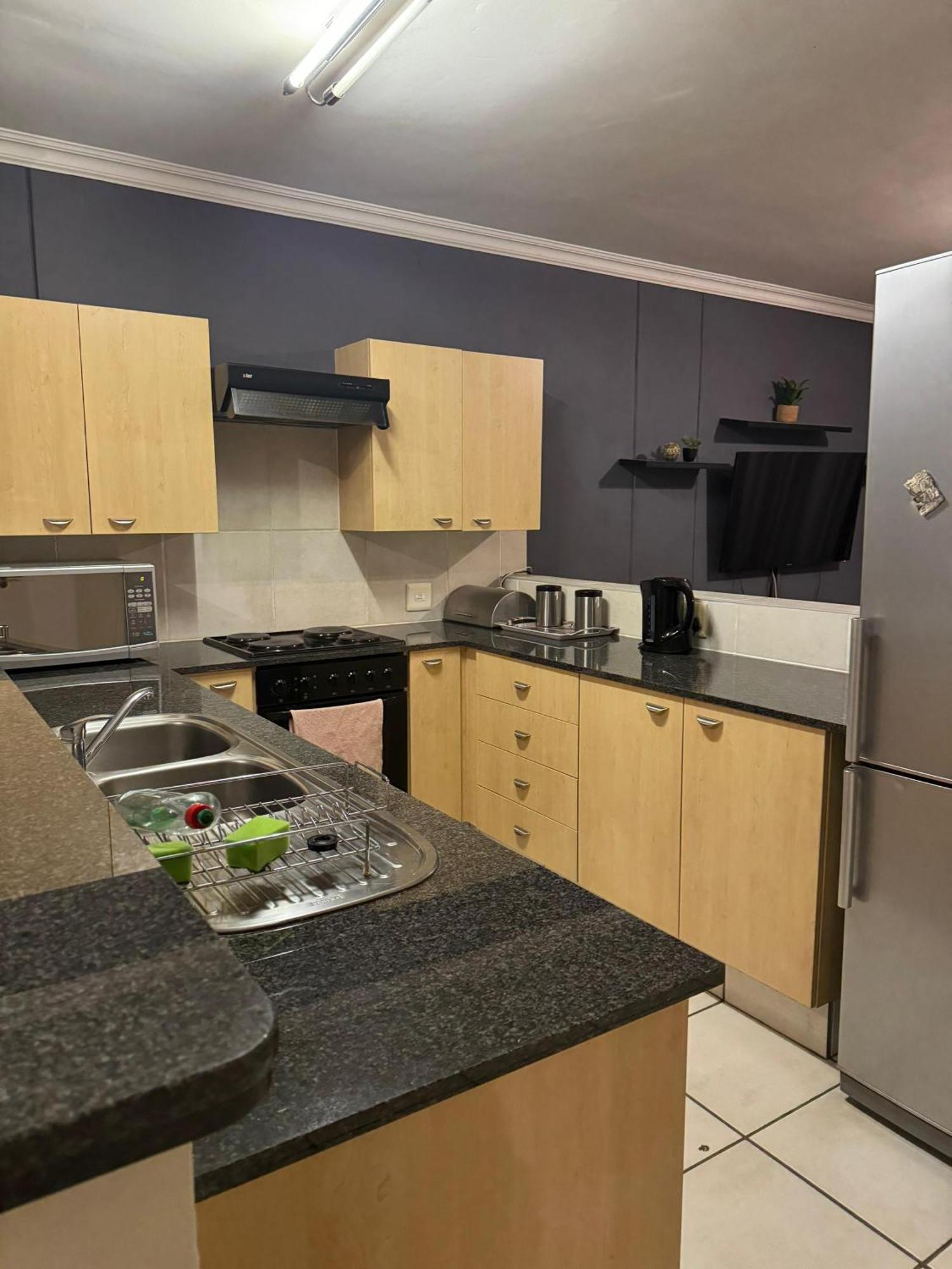 Kadosh Executive * Johannesburg