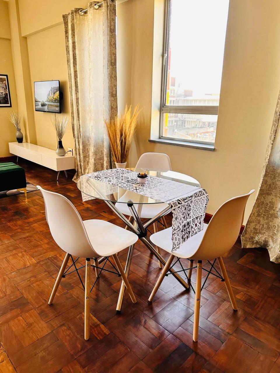 Apartment Luxury With Affordable Price *