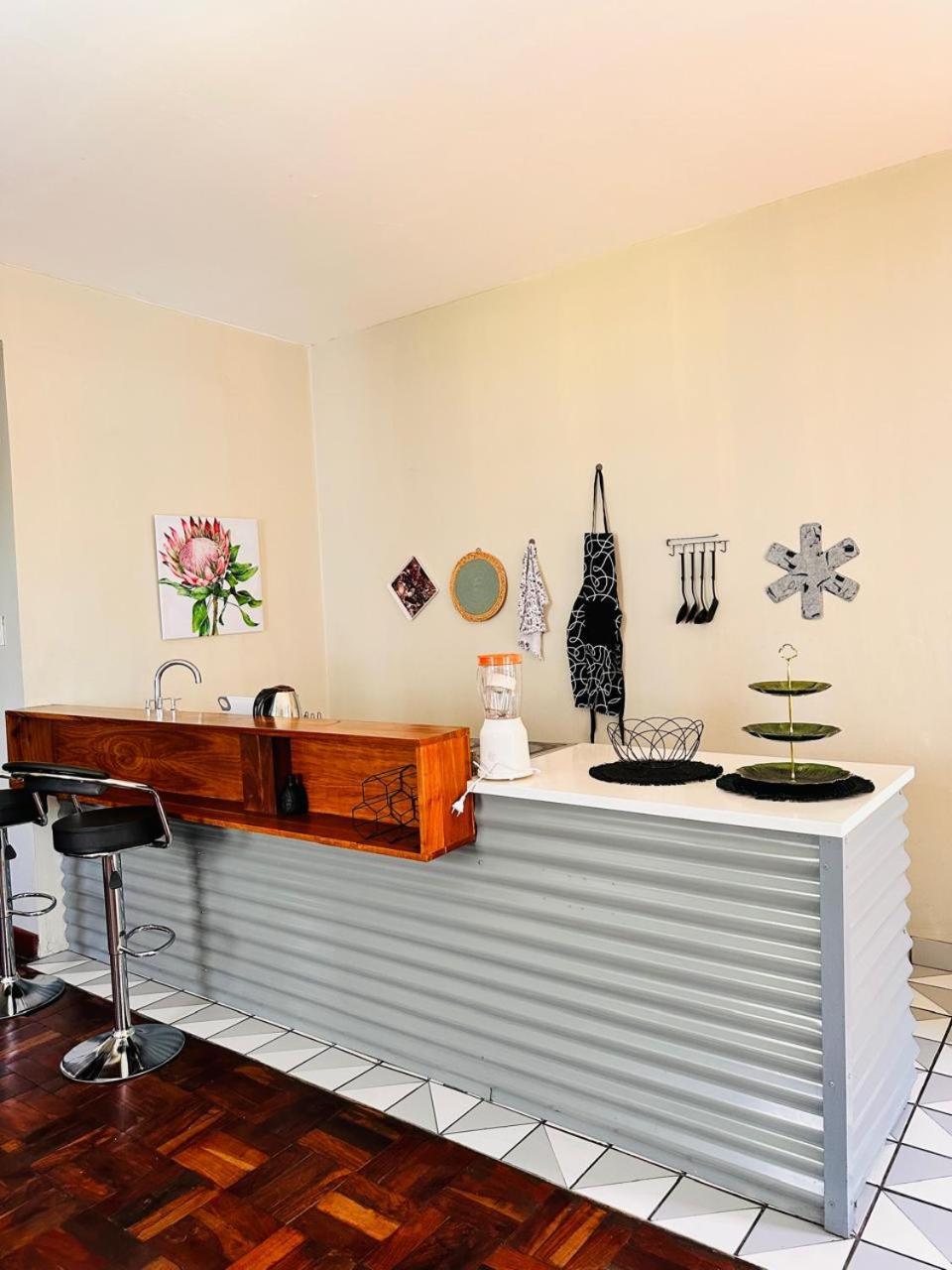 Luxury With Affordable Price Apartment Johannesburg