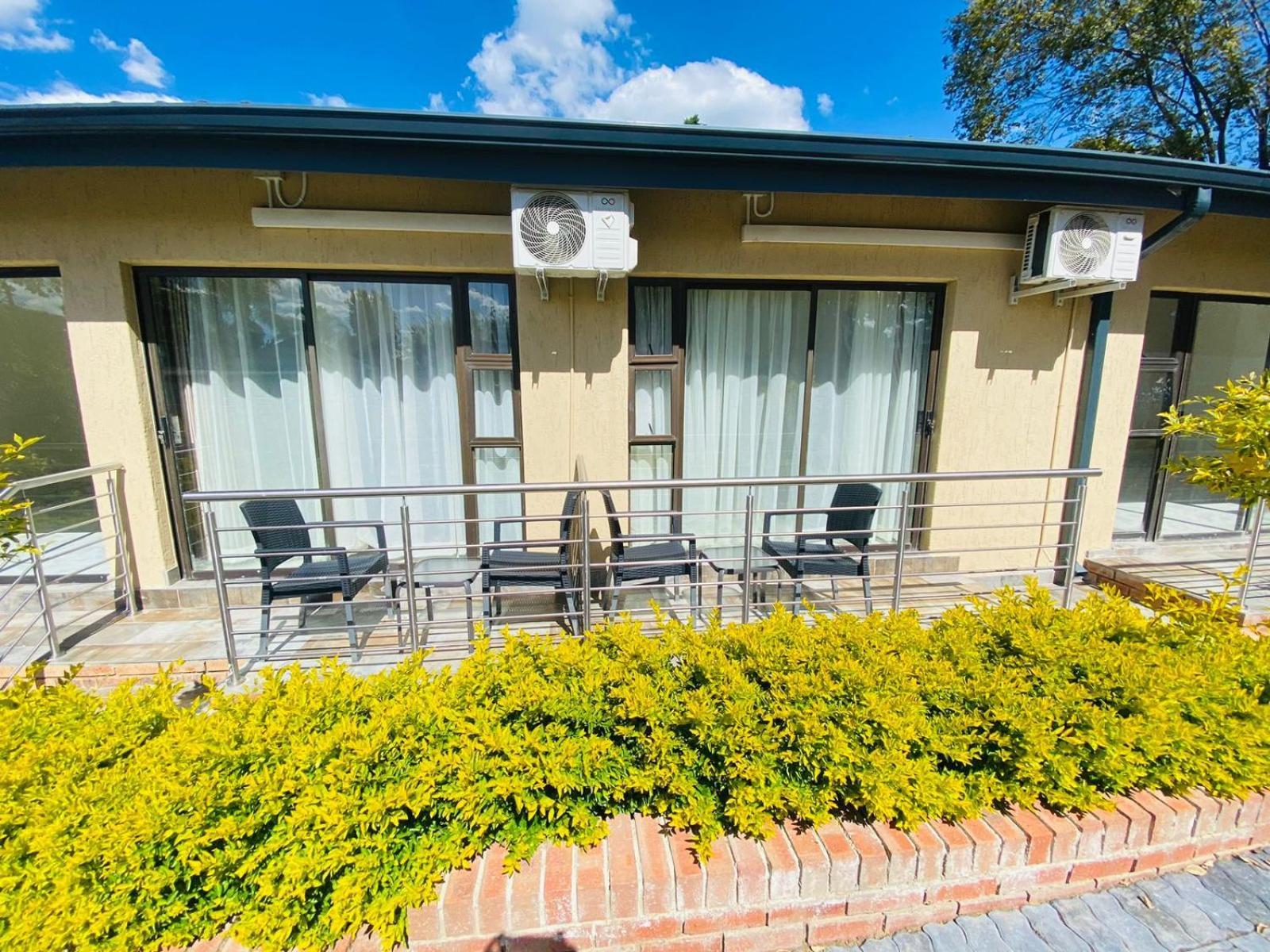 Fezeu's Place Guest house *