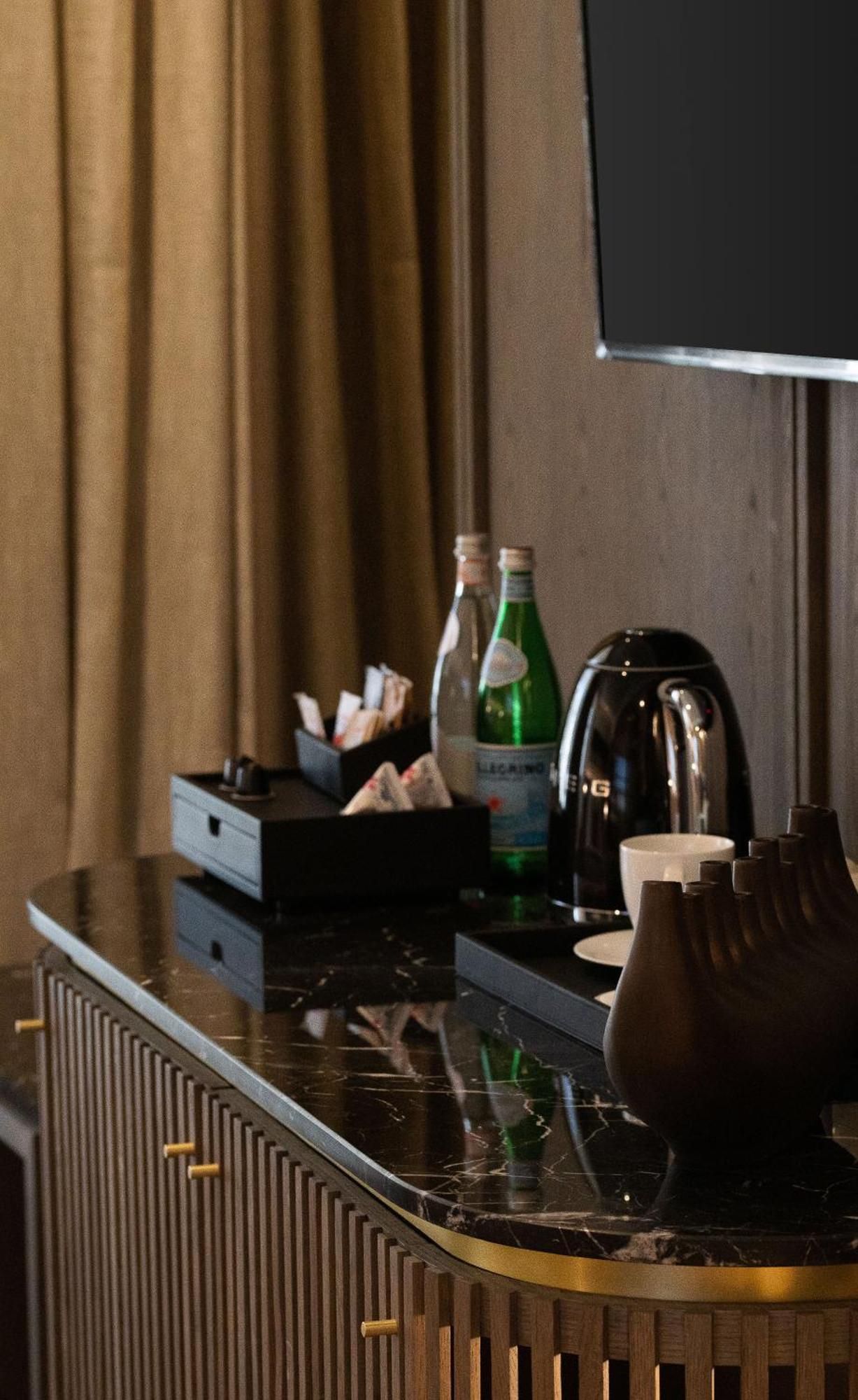 Park Hyatt Hotel 5*