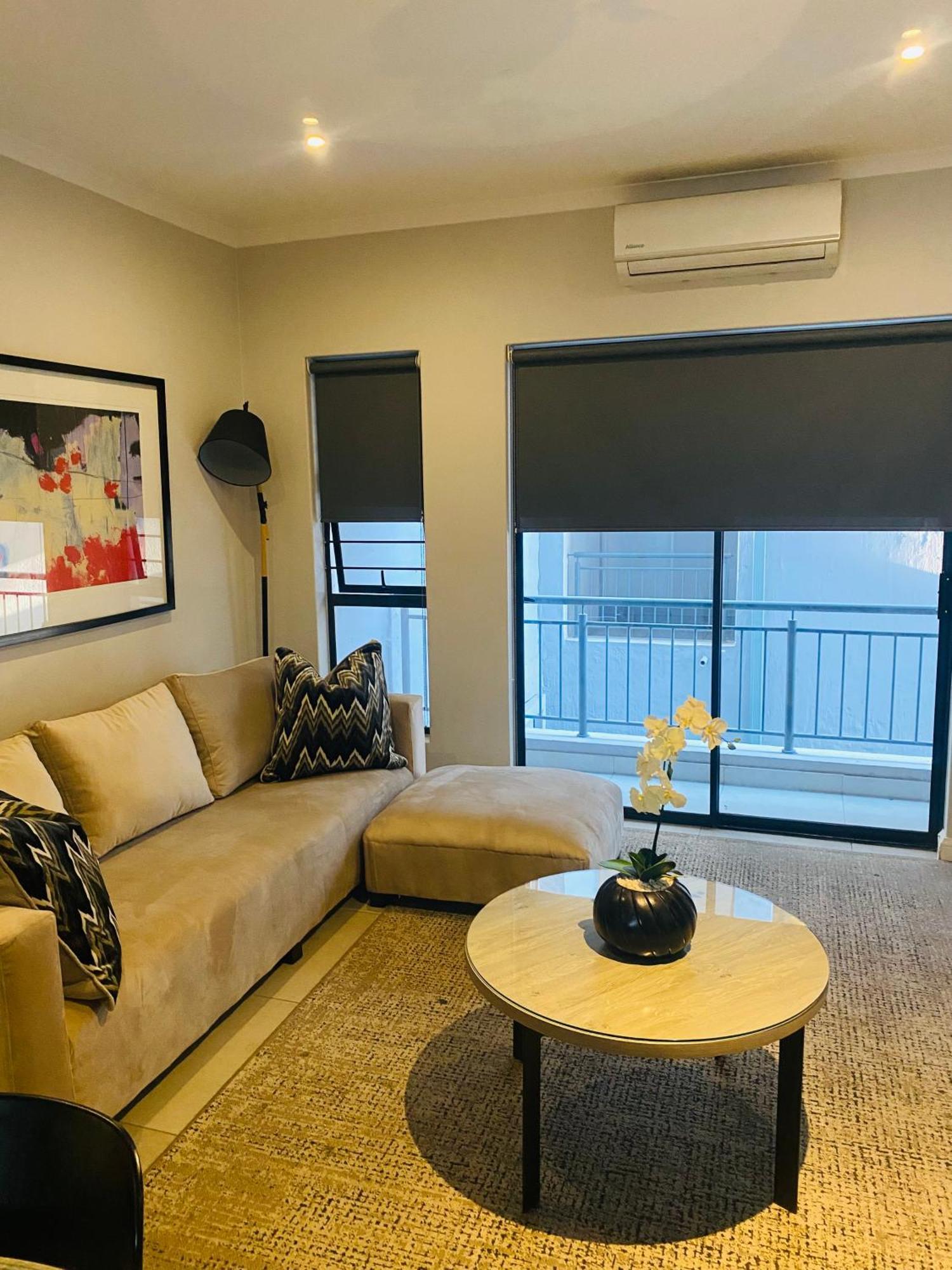 Zuriel Spaces 2 Bedrooms 2 Bathrooms Luxurious Modern