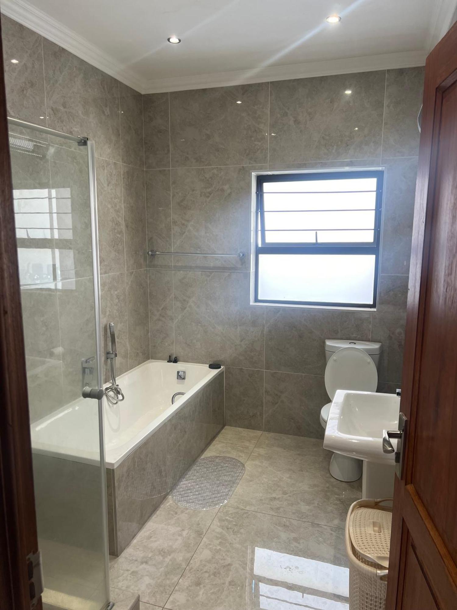 Serene Escape - Near Sandton, Melrose And Illovo Apartment