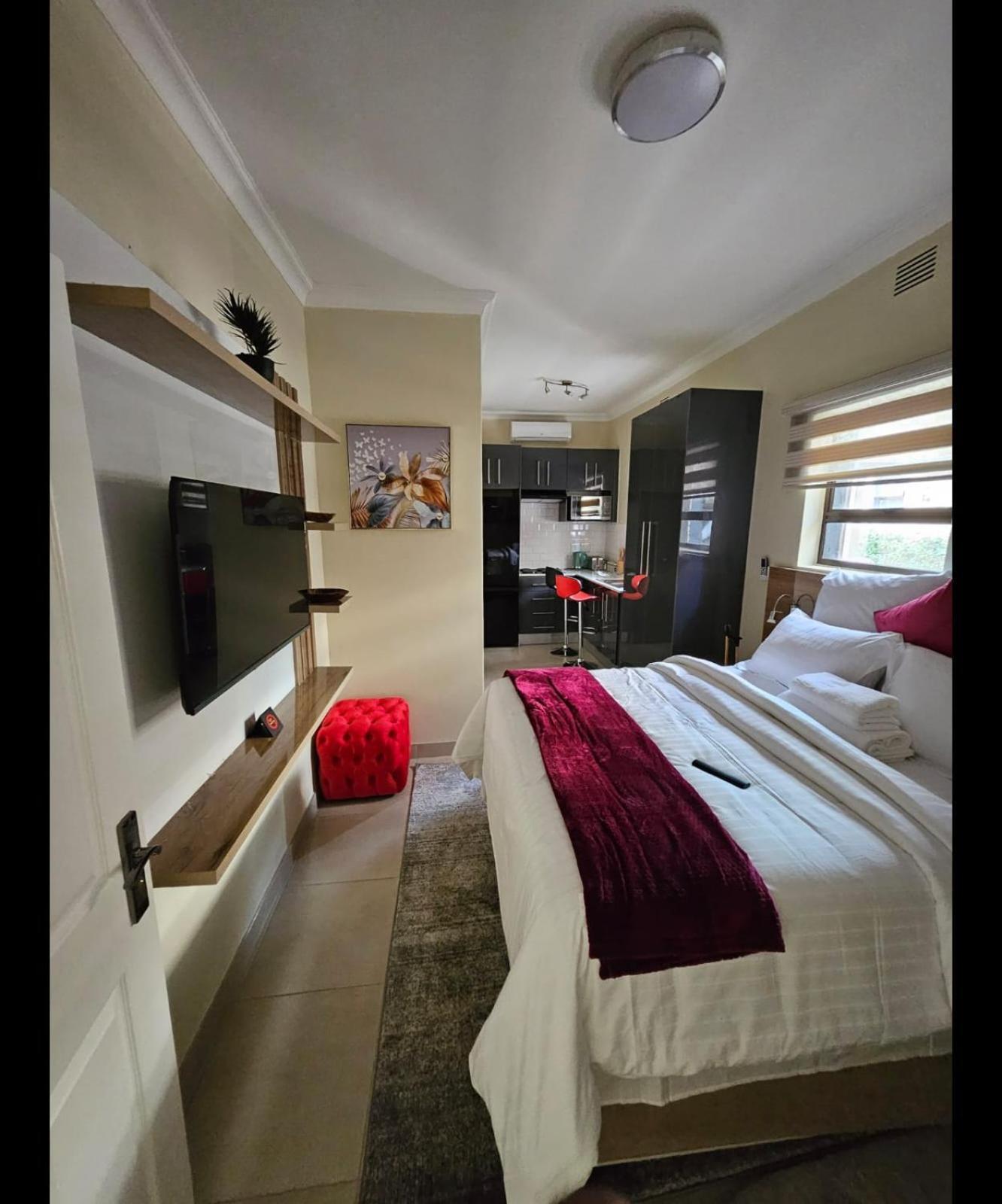 Fezeu's Place Guest house *