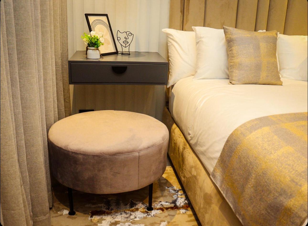 Pln-spaces At The Terrace-sandton Gate * Joanesburgo