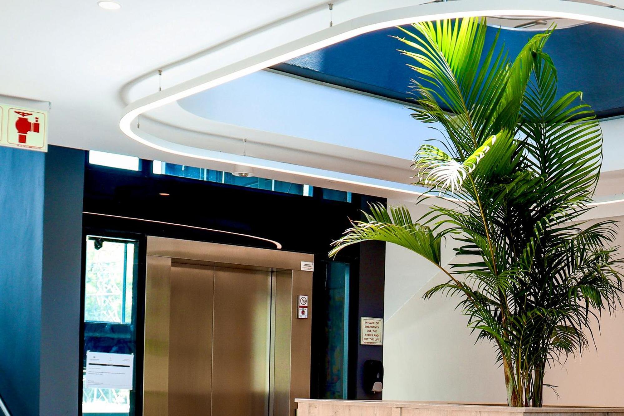 Pln-spaces At The Terrace-sandton Gate * Joanesburgo
