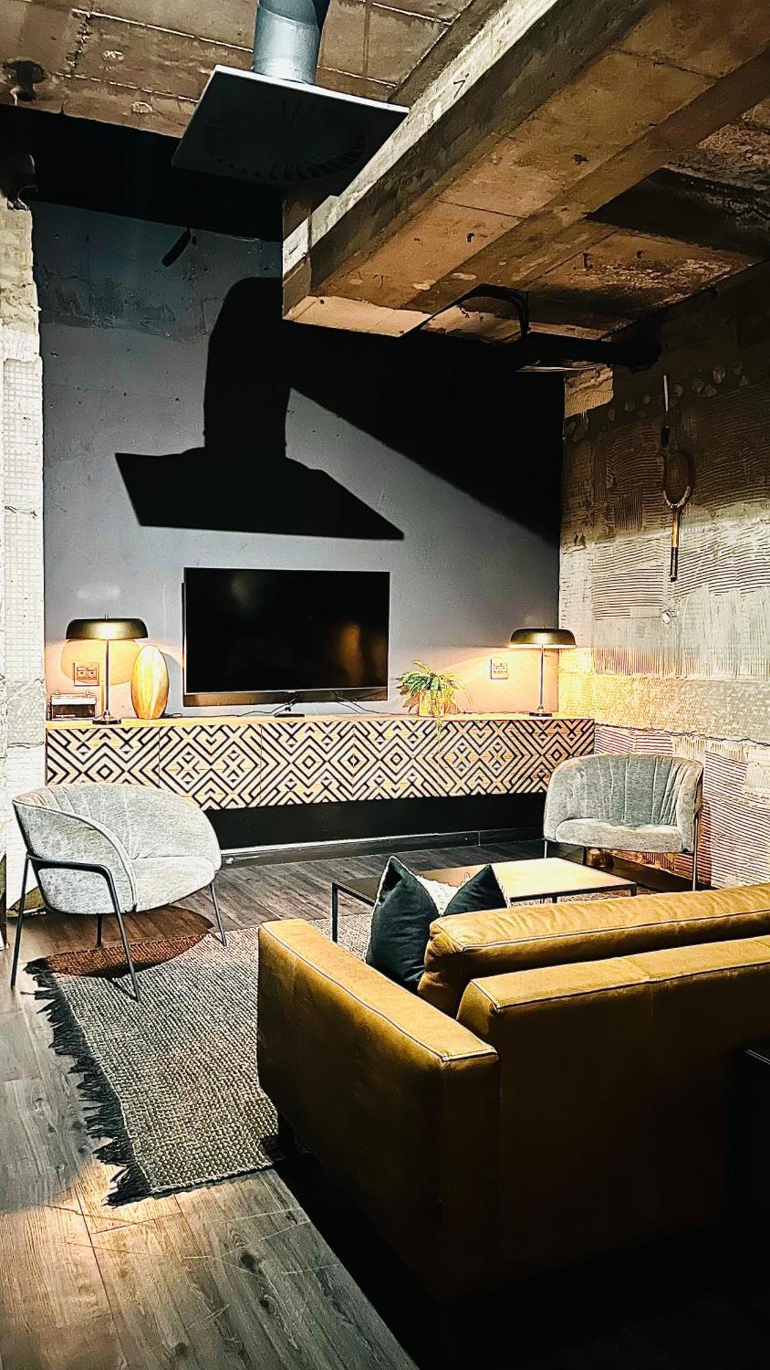 Spacious In Sandton, 4*