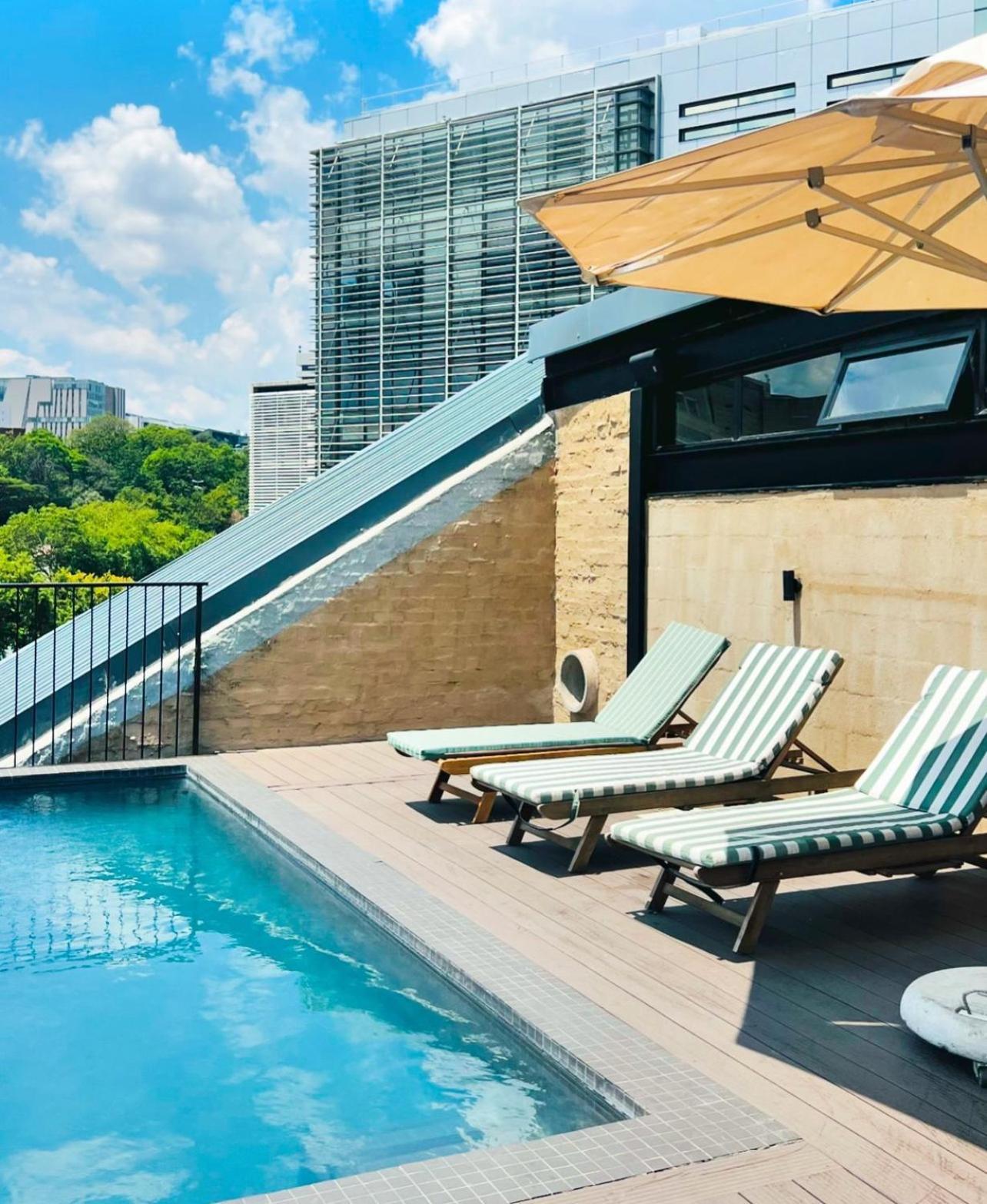 Spacious In Sandton,