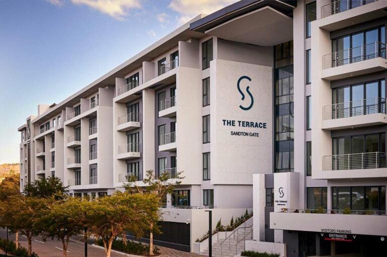 Sandton Gate Luxury 2 Bed - * Johannesburg