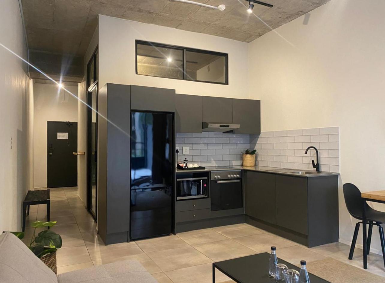 Spacious In Sandton, 4*