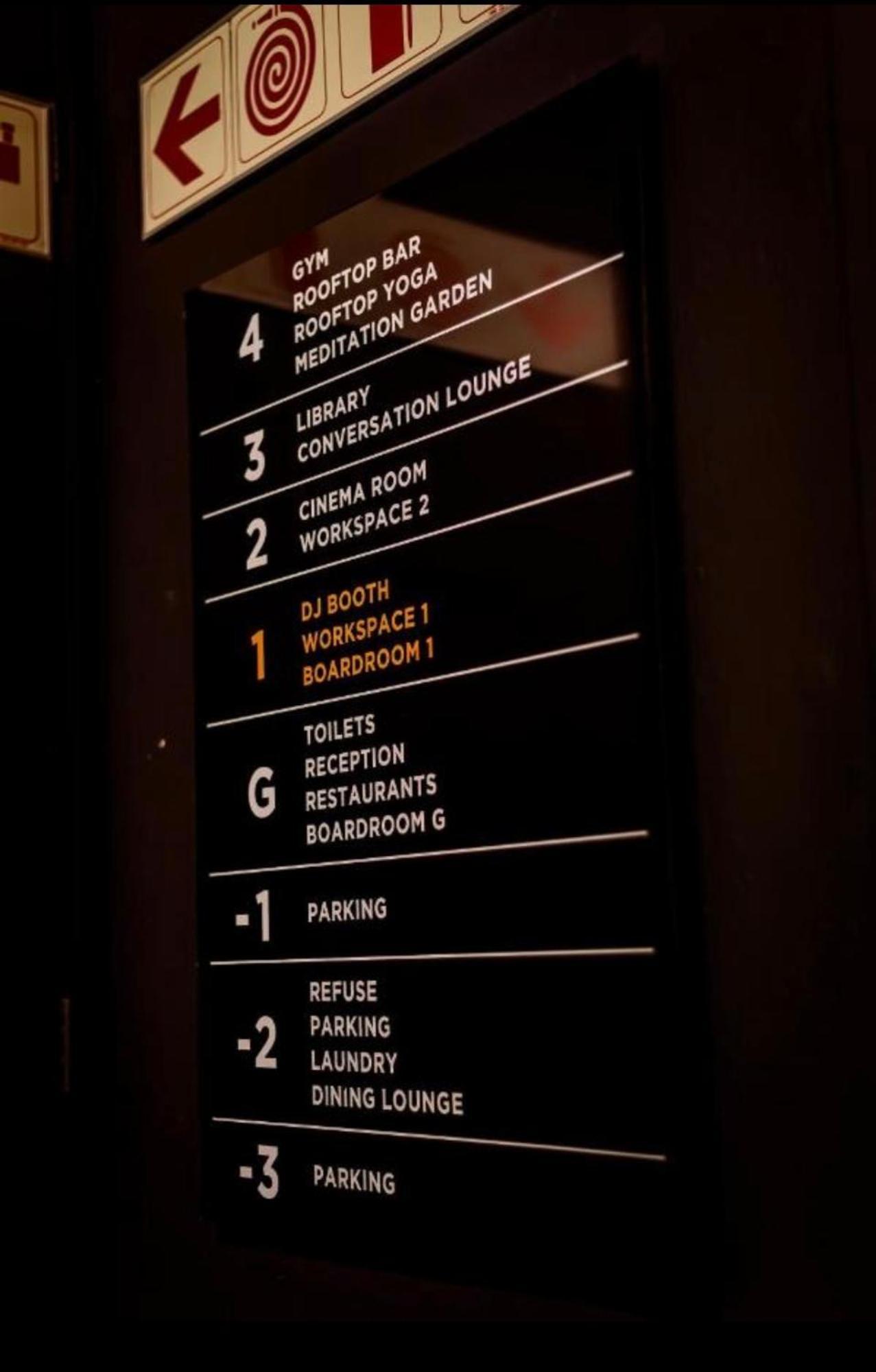 Hotel Spacious In Sandton, Johannesburg