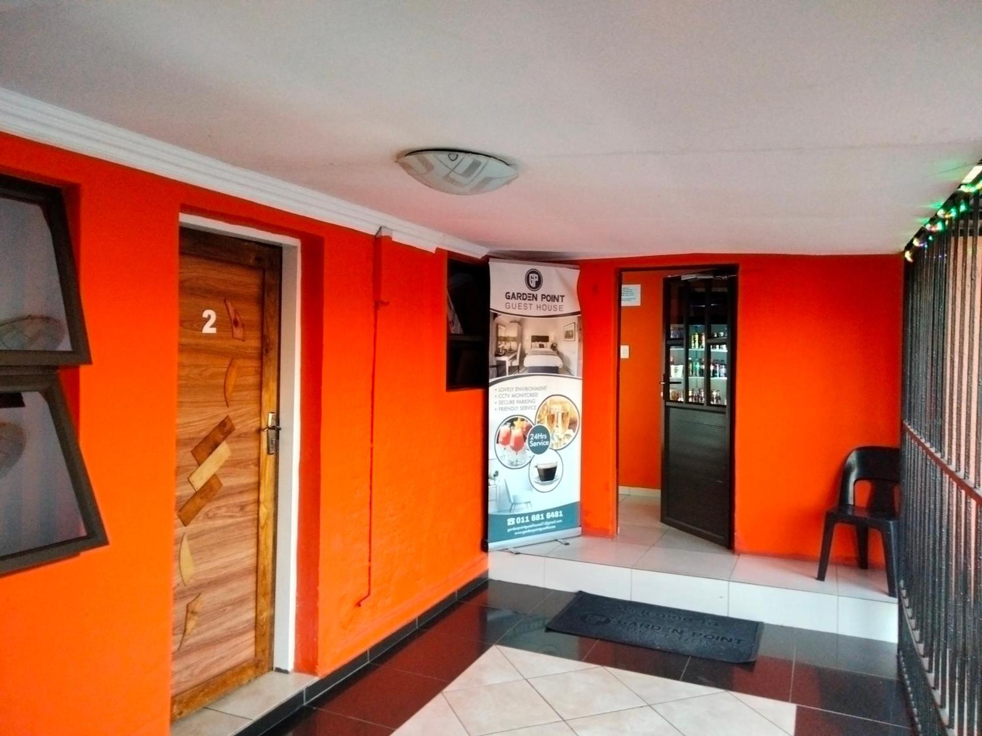 Garden Point Guest house *