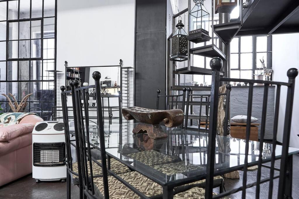 Maboneng Creative And Literary Oasis *