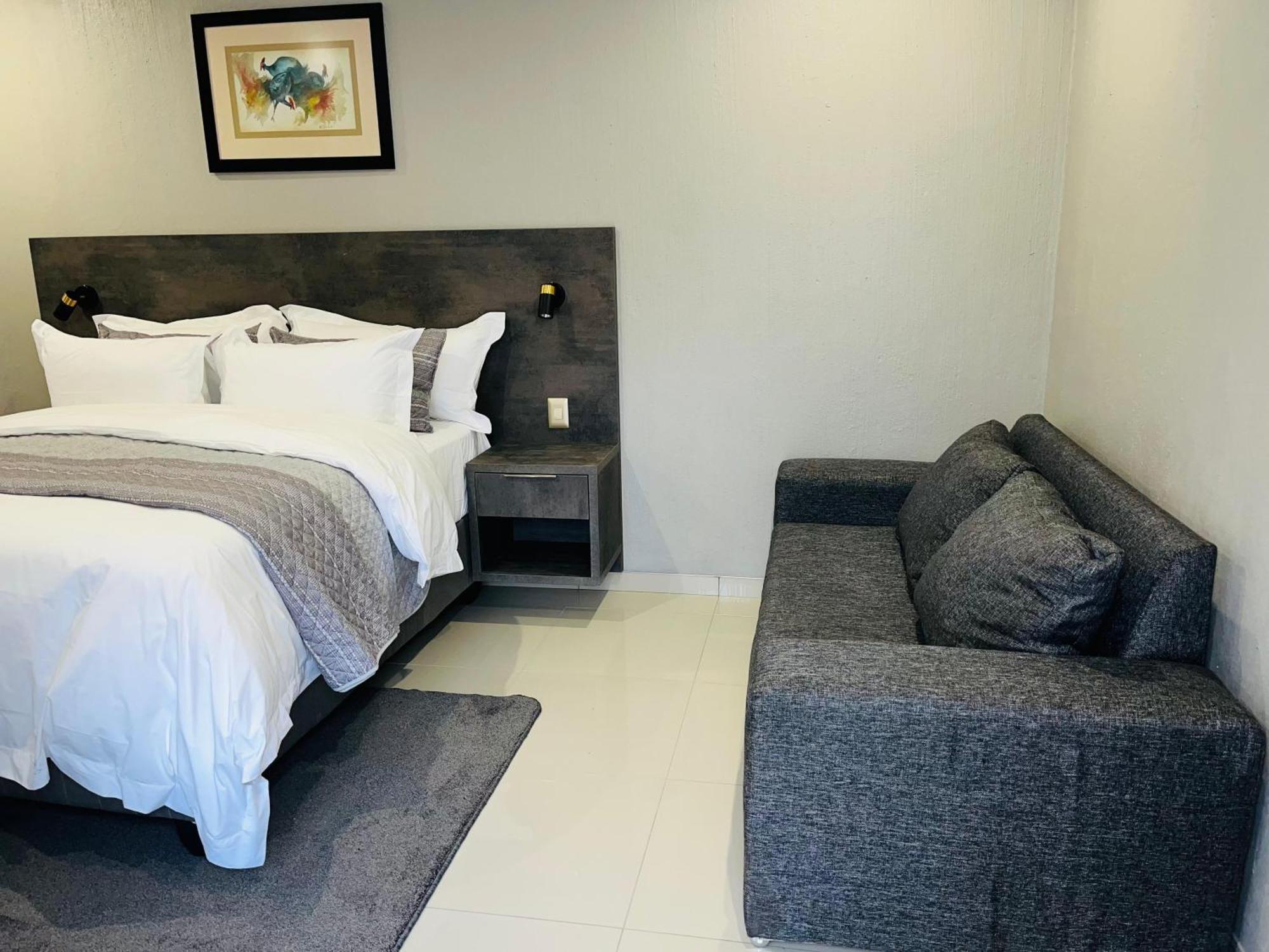 The Hide In Sandown-sandton Guest house