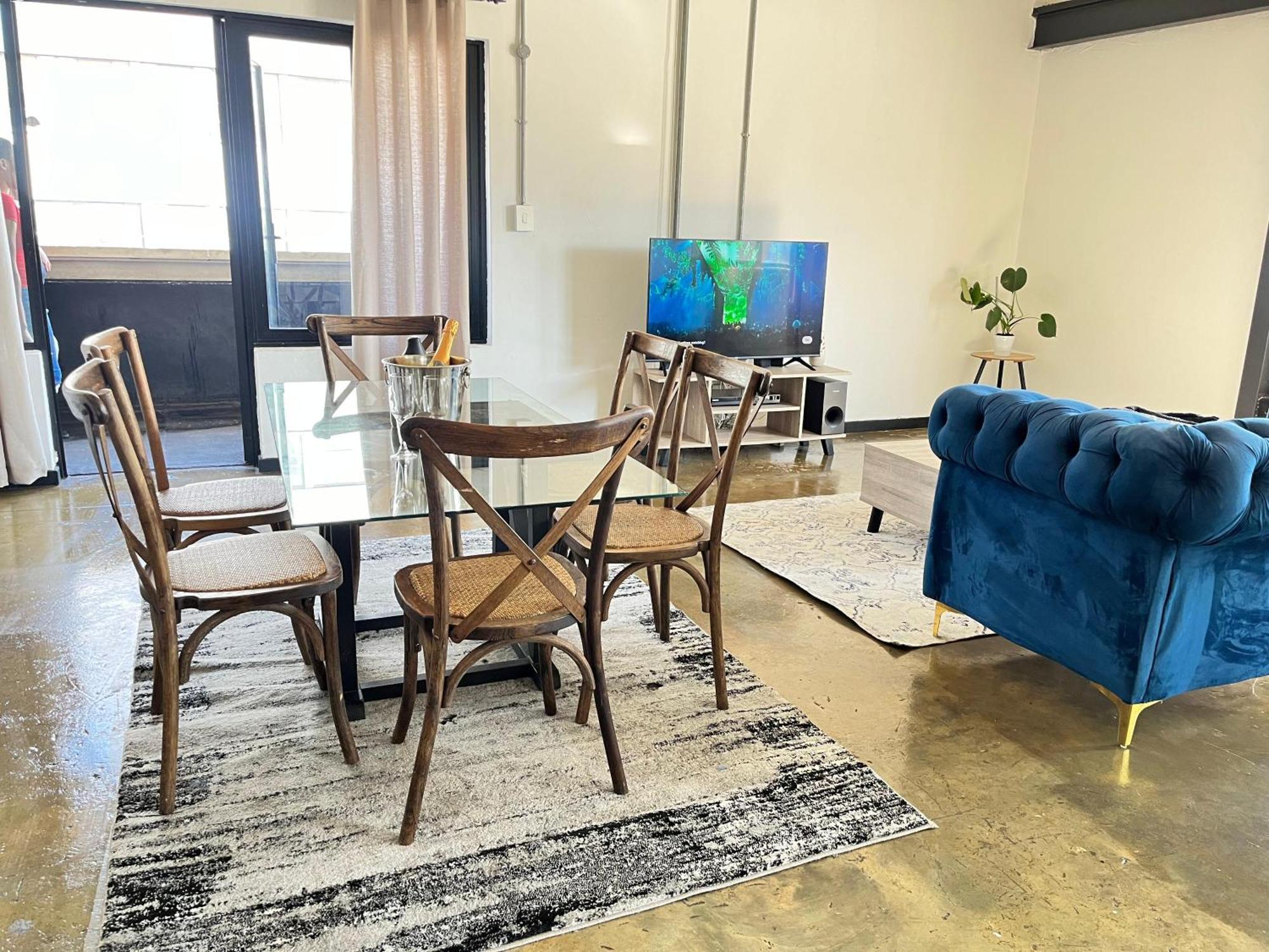Luxury Maboneng Penthouse *