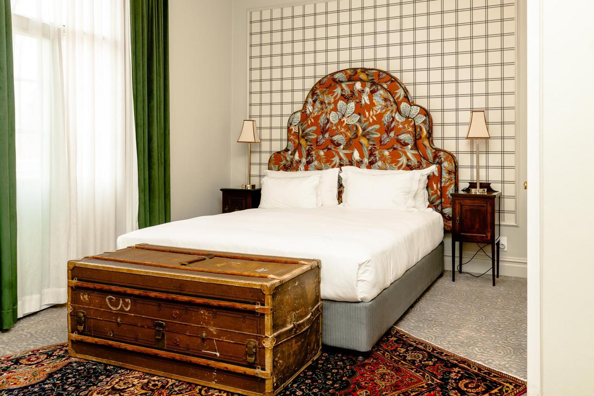 The Monarch Hotel
