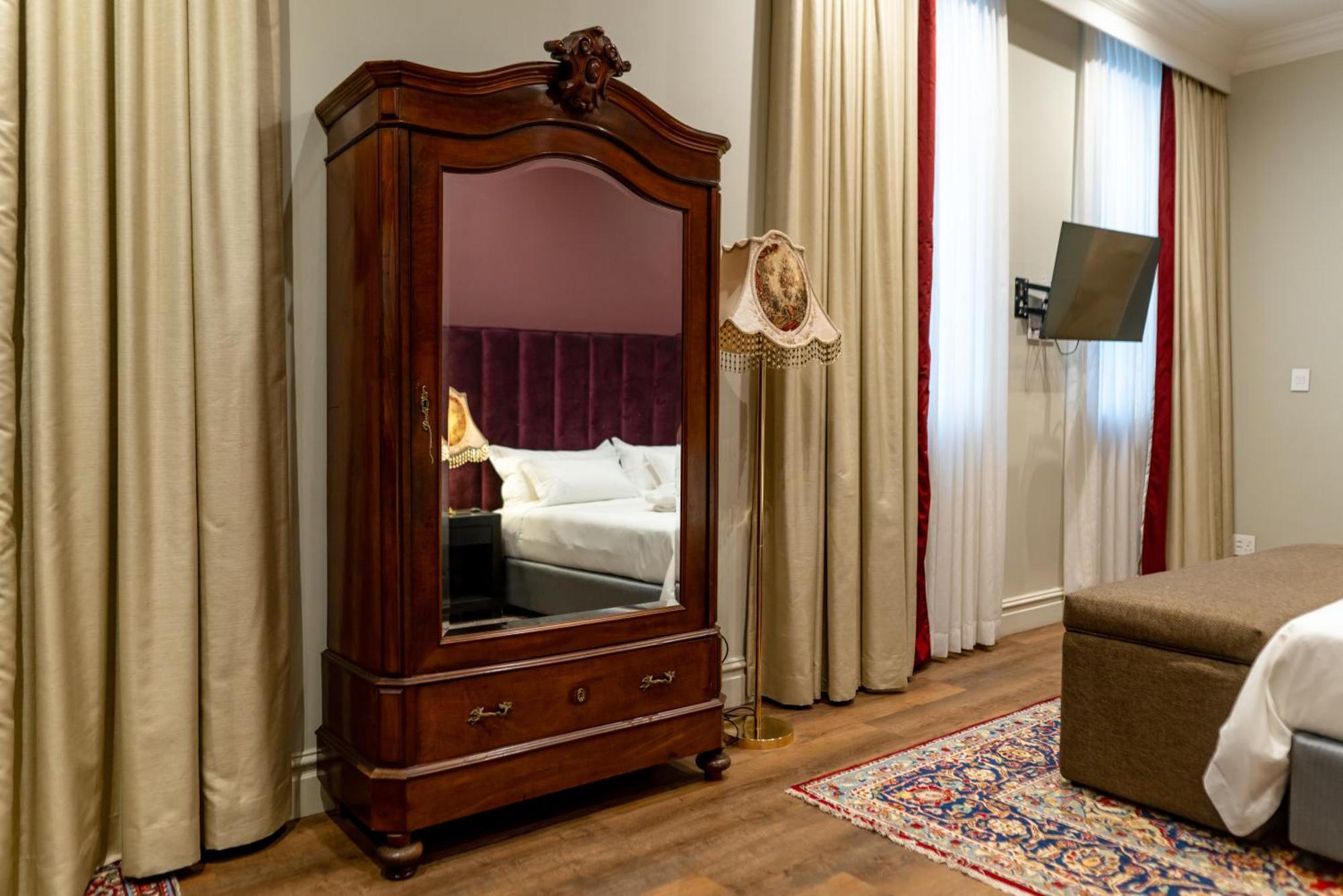 Hotel The Monarch 5*