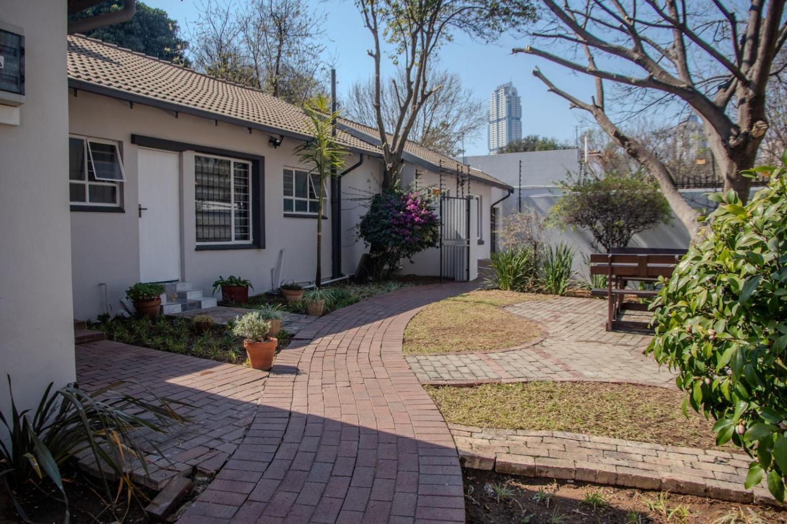 Sandton Hideout * Johannesburg