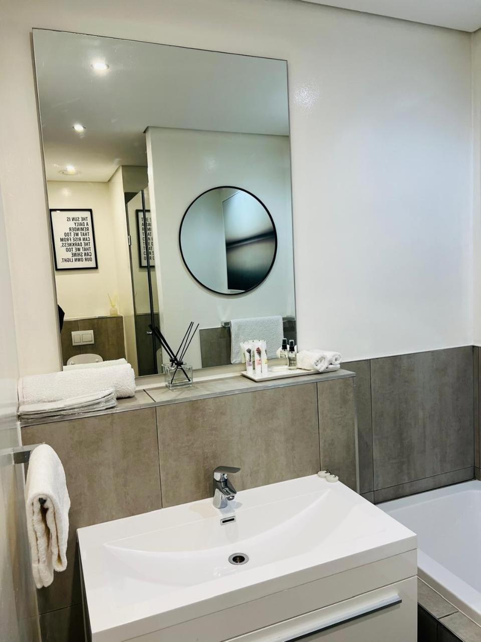 Delight Luxurious 37 Angus Road Bedfordview Apartment