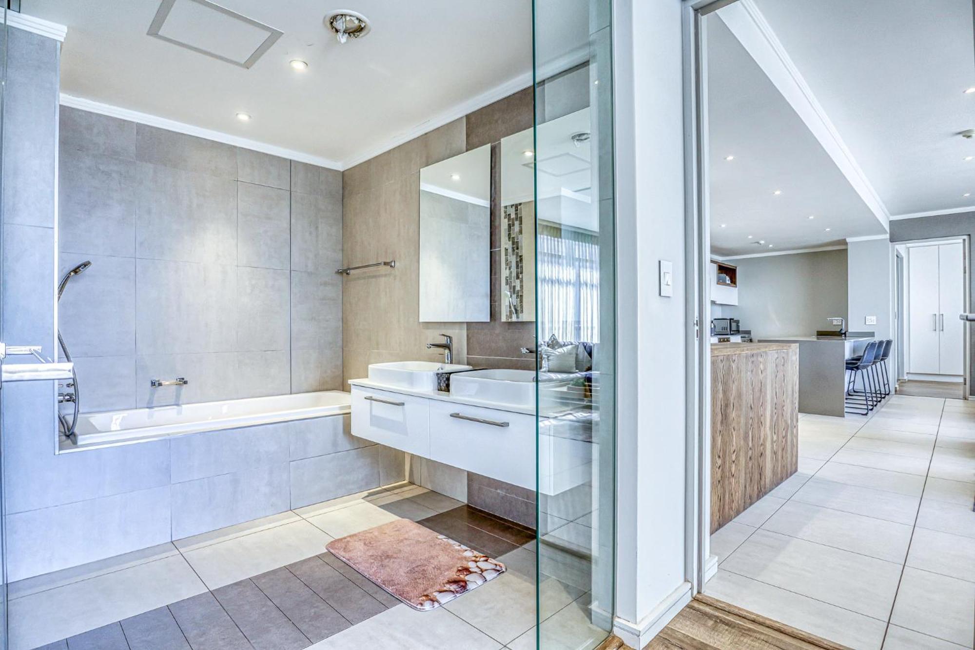 Luxurious 2-bedroom In Sandton Apartamento *