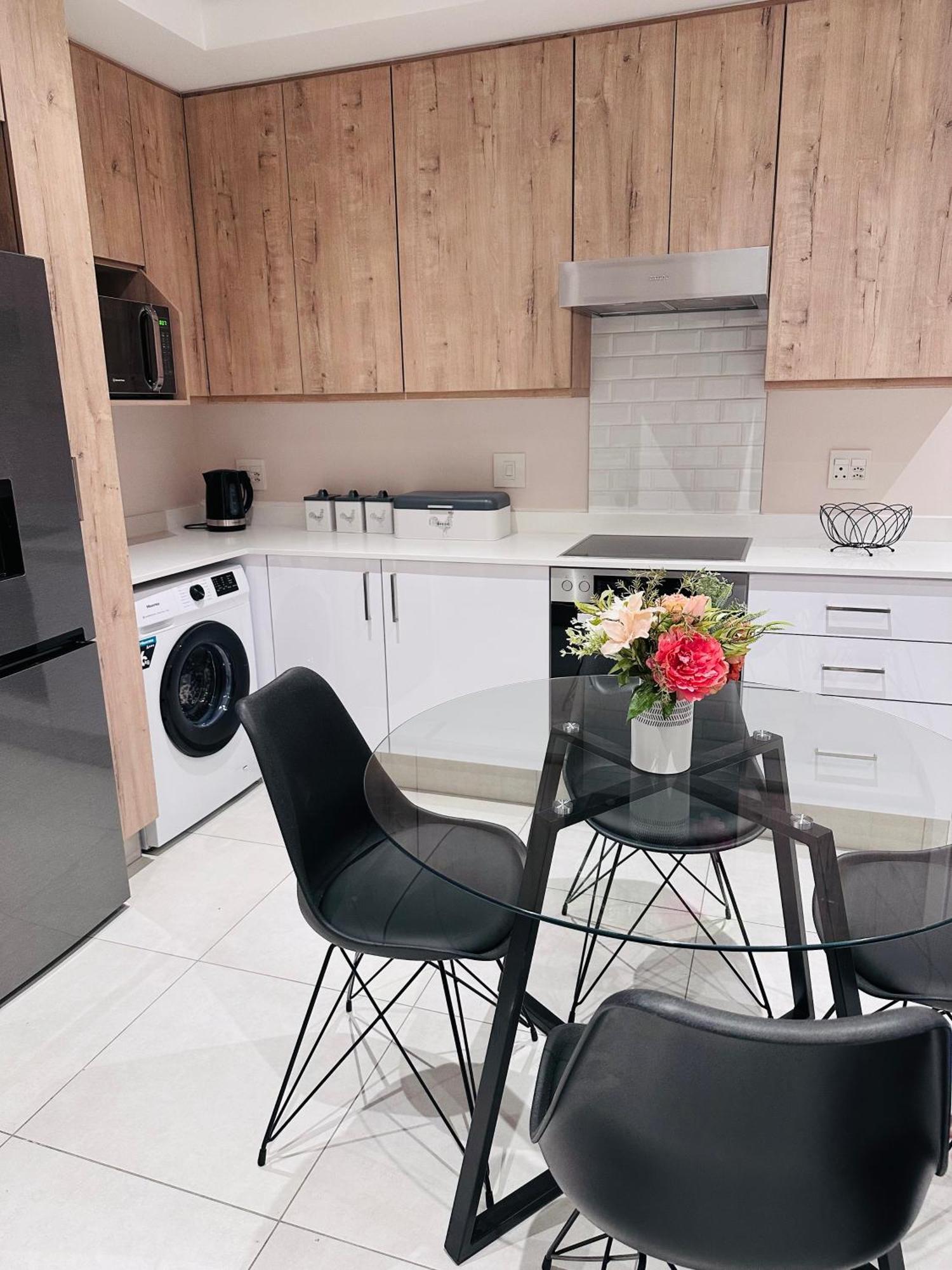 121 The Terrace At Sandton Gate Apartment